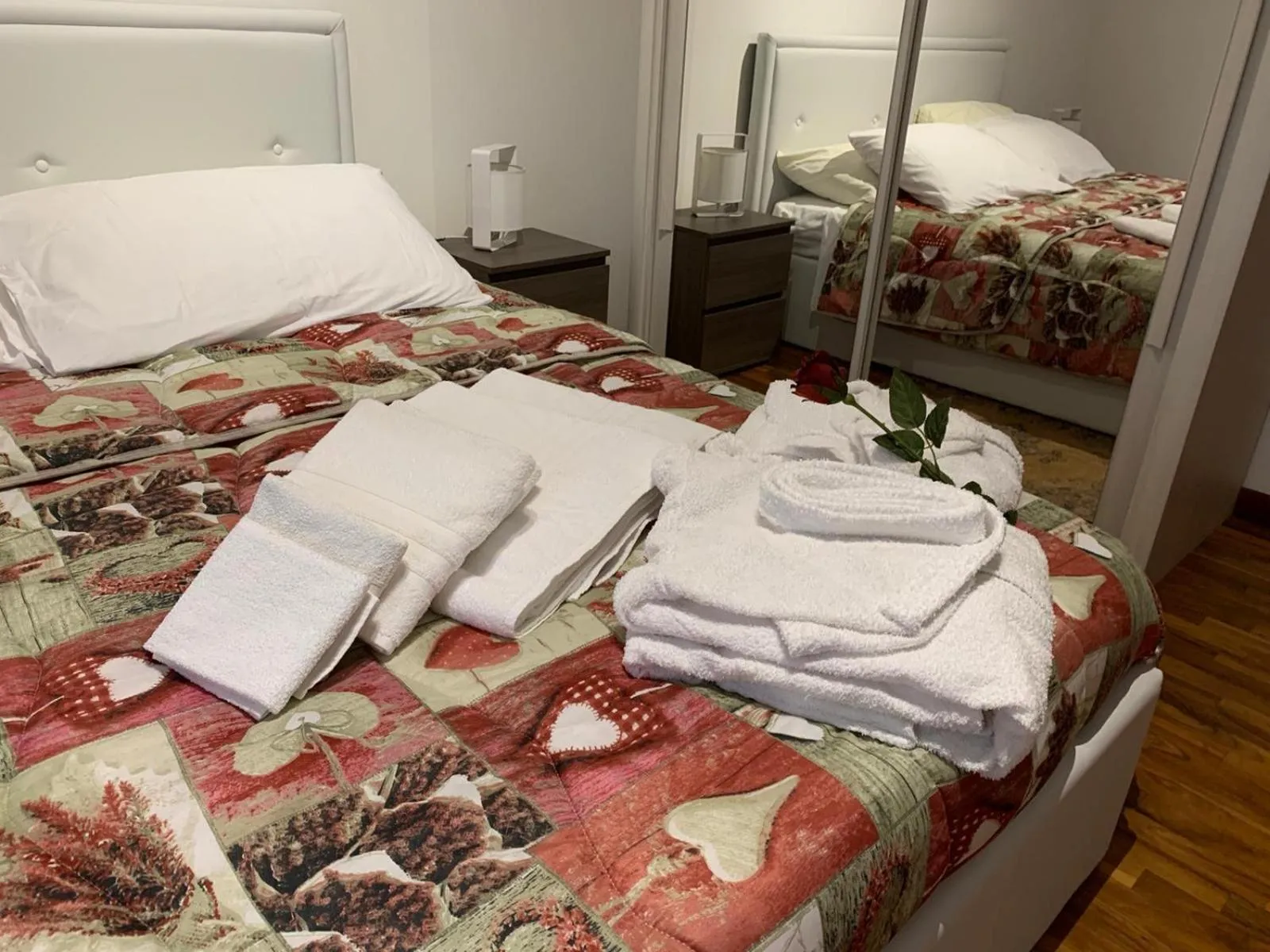 Photo of the whole room, Bed in B & B Chic