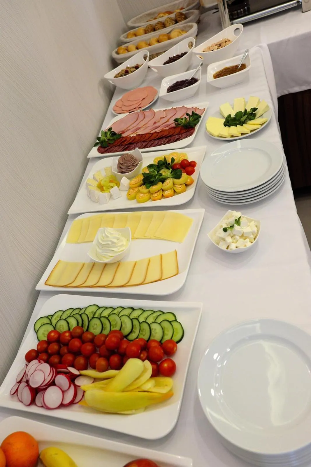 Breakfast in Vácz Hotel