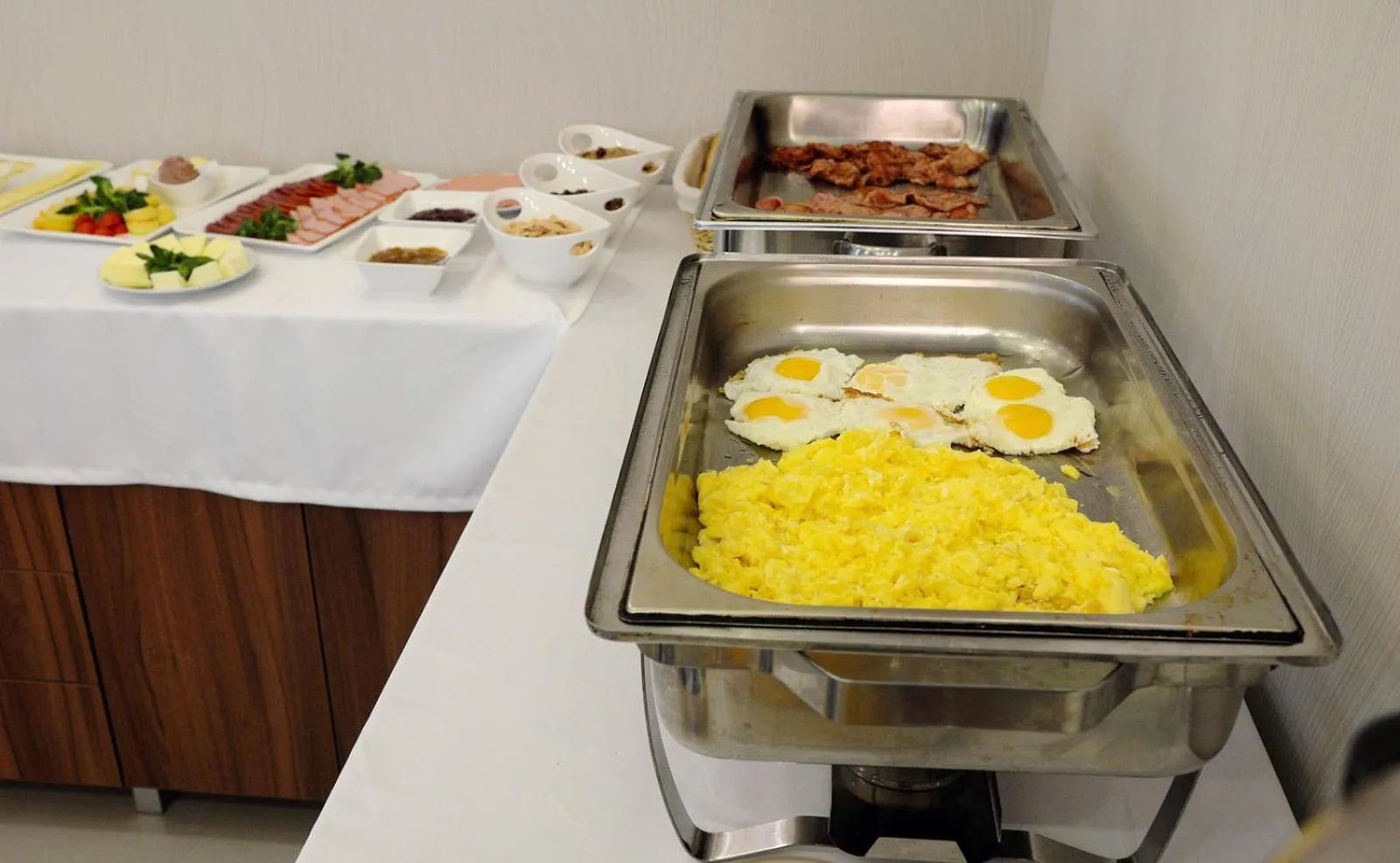 Breakfast in Vácz Hotel