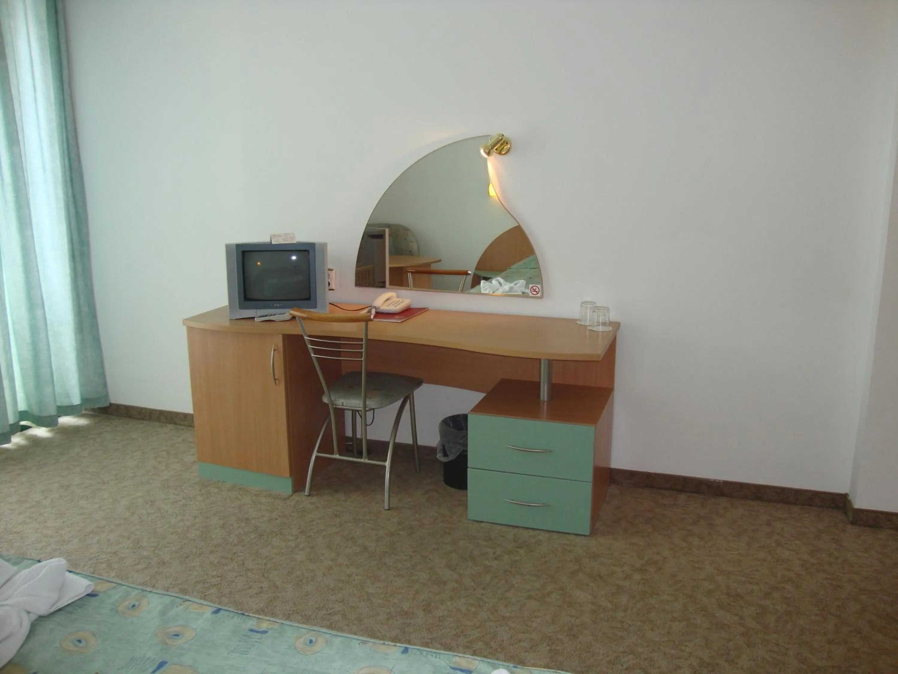 TV and multimedia in Mena Palace Hotel - All Inclusive