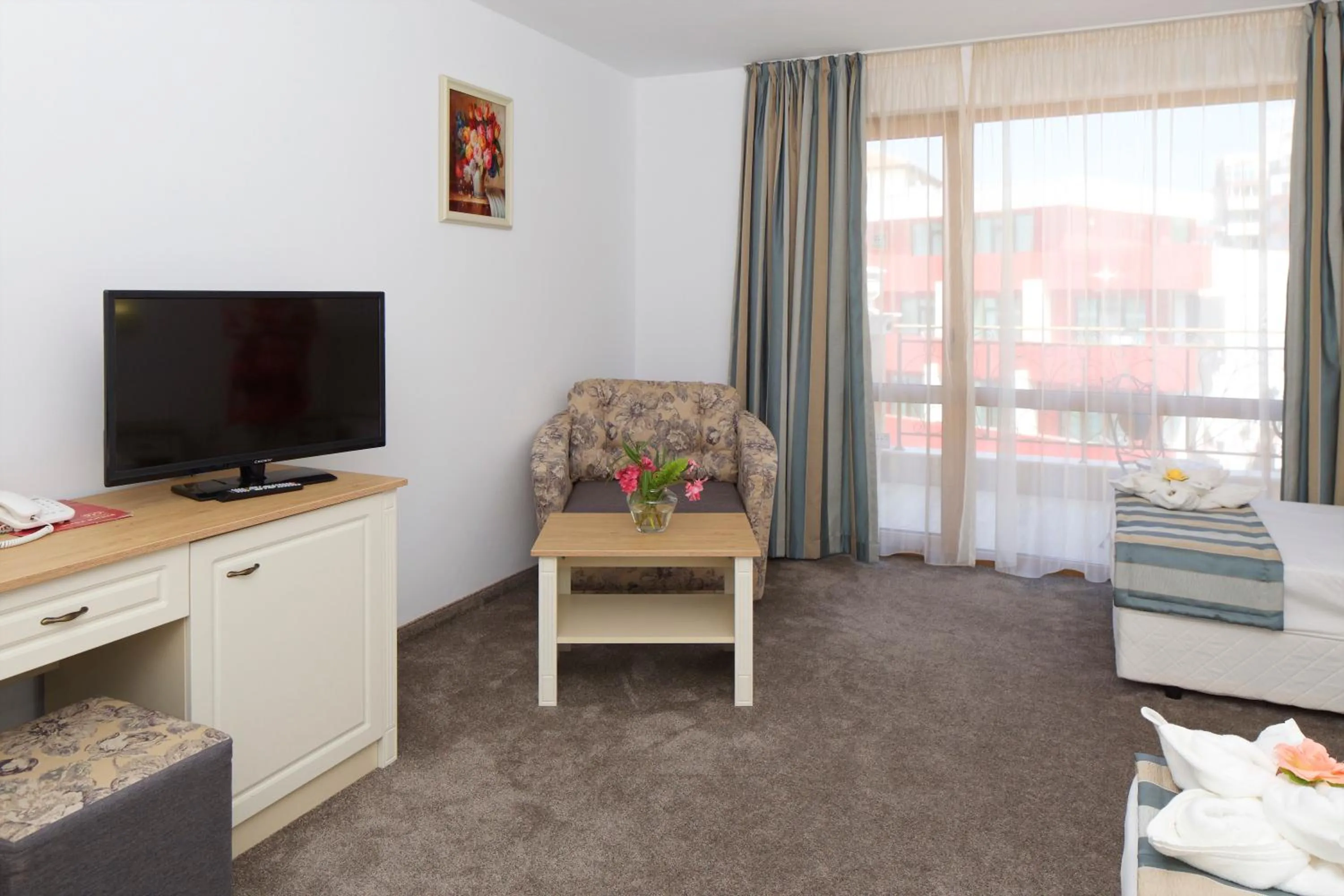 Photo of the whole room in Mena Palace Hotel - All Inclusive