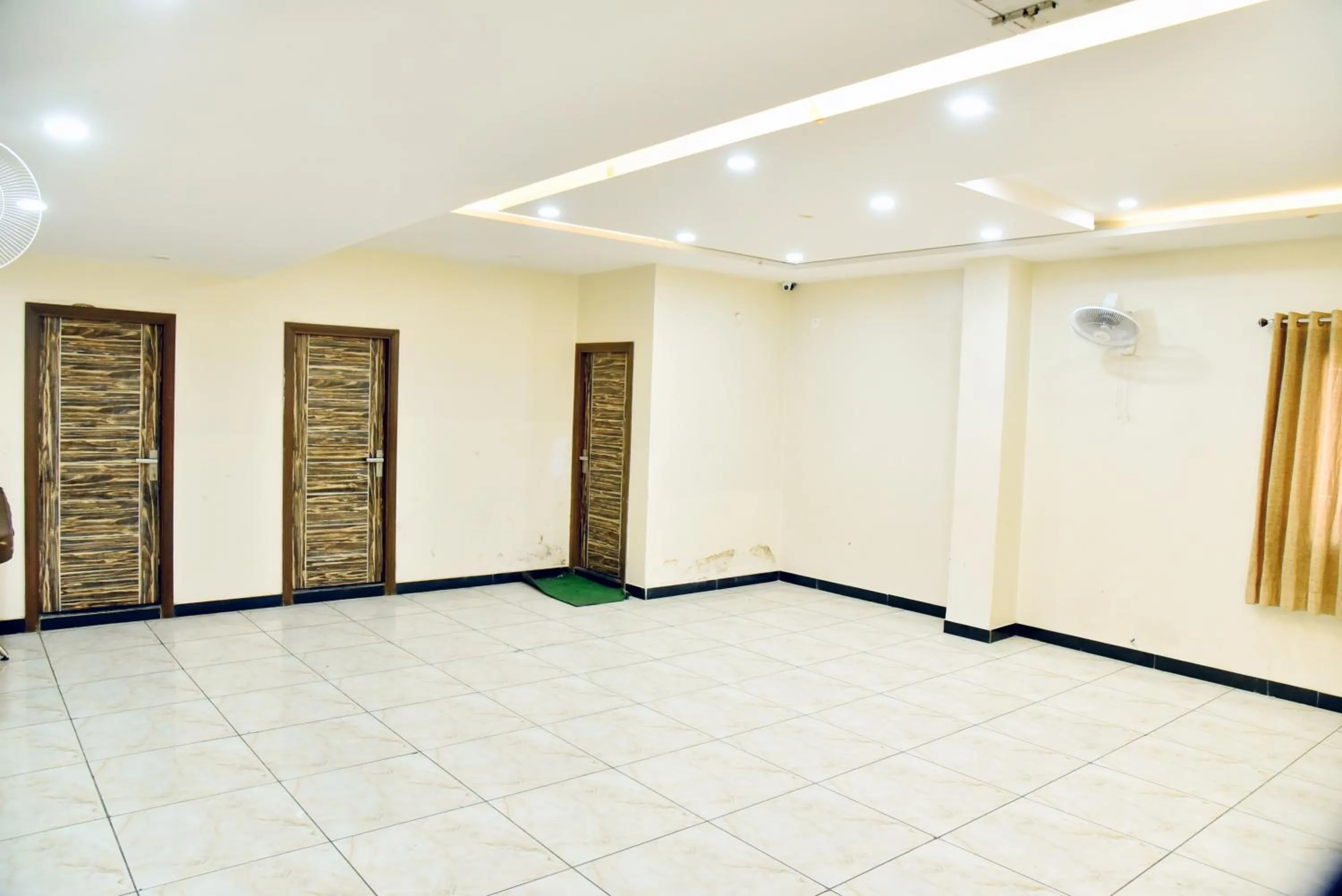 Hotel Midtown & Restaurant