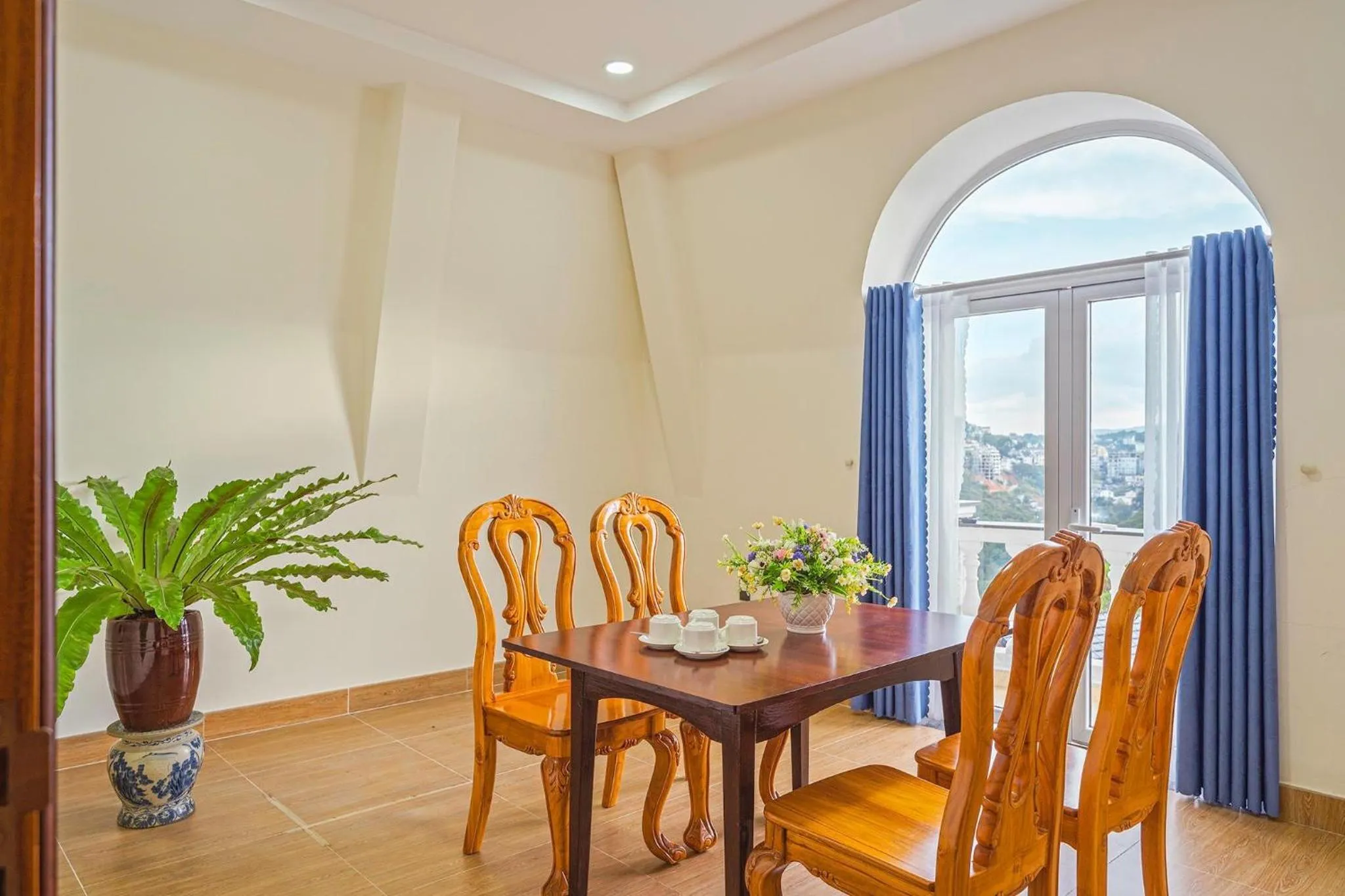 Living room in Dieu Thong Hotel