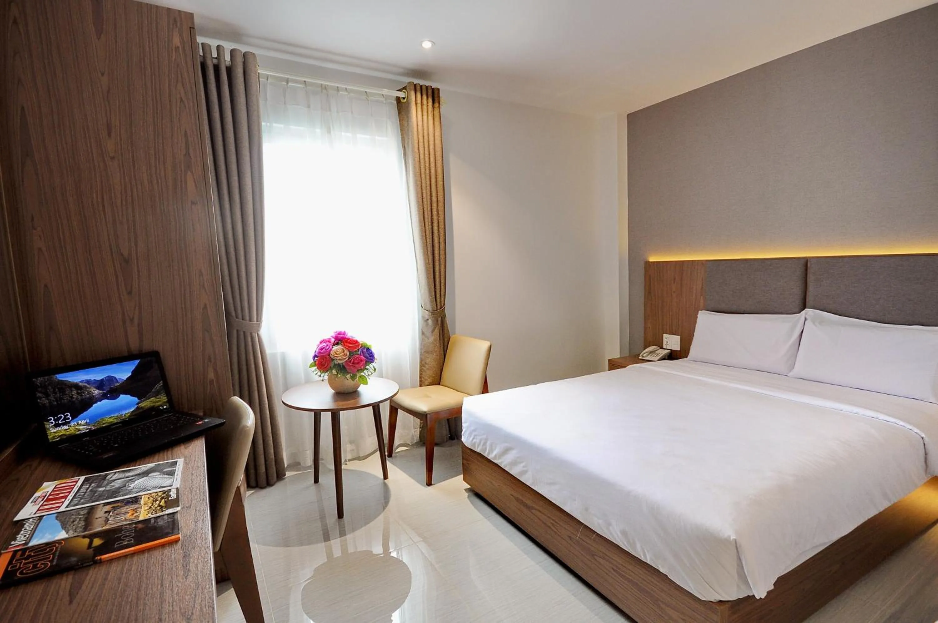 Bedroom, Bed in For You Hotel