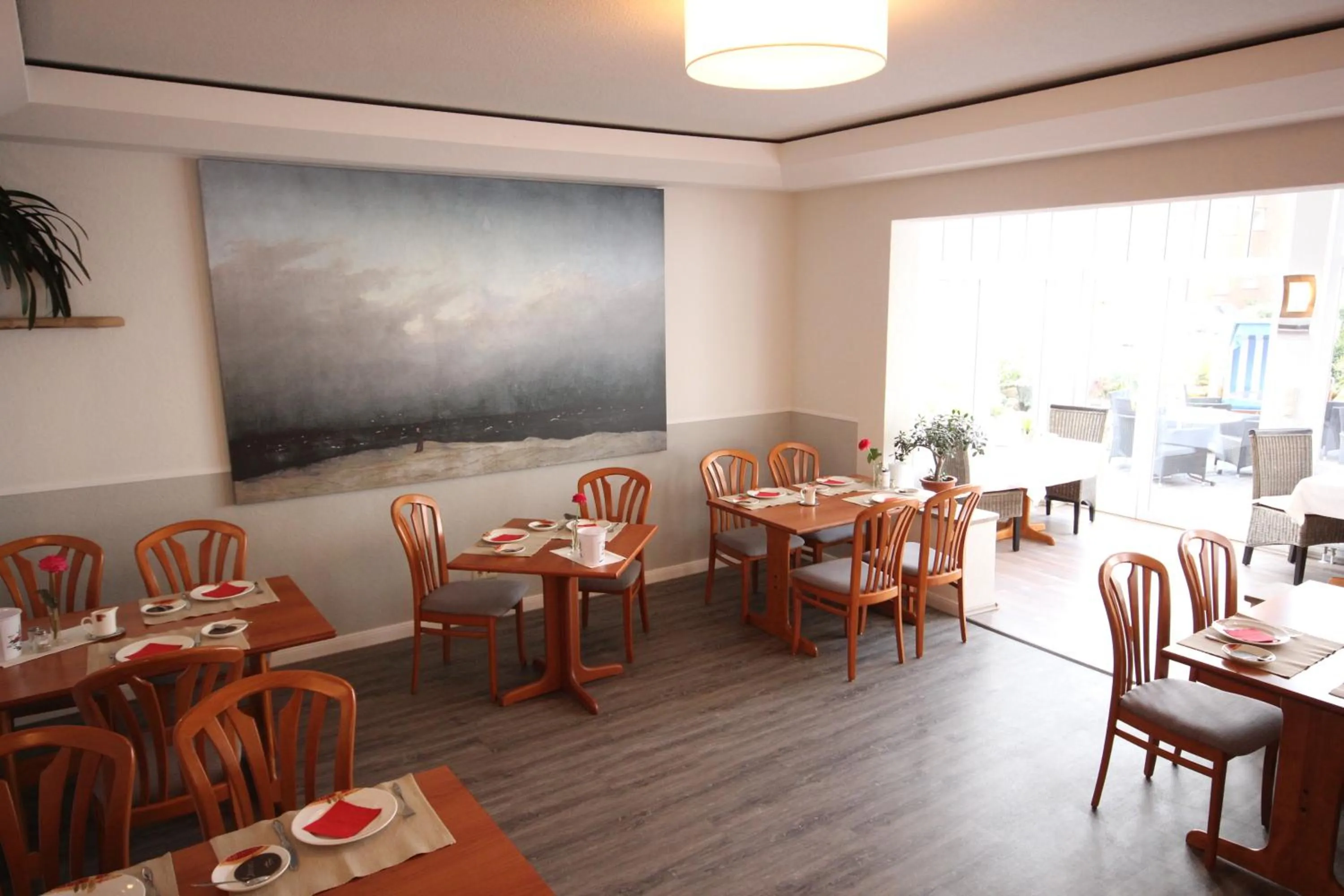 Restaurant/places to eat in Hotel Villa Undine