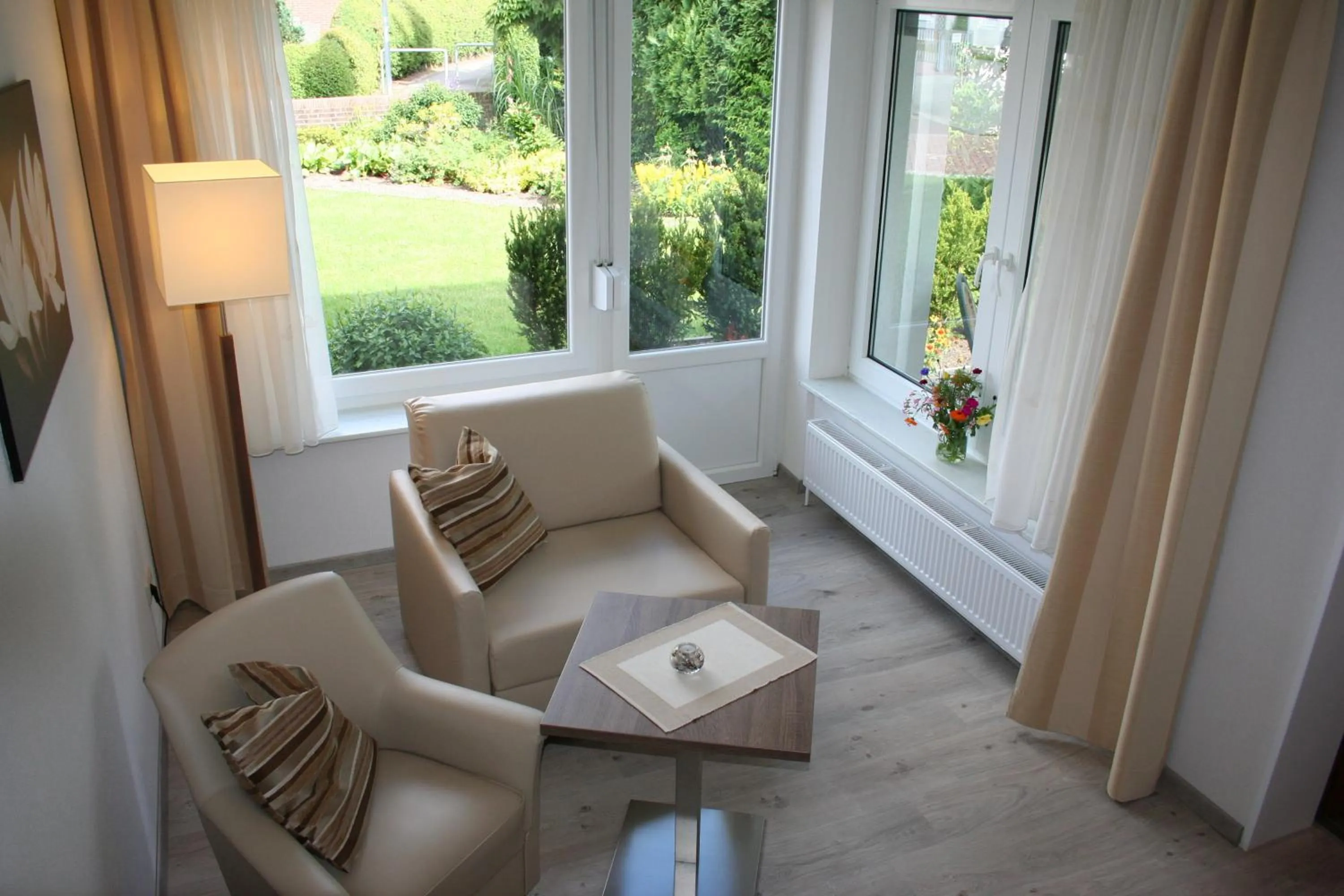 Seating area in Hotel Villa Undine