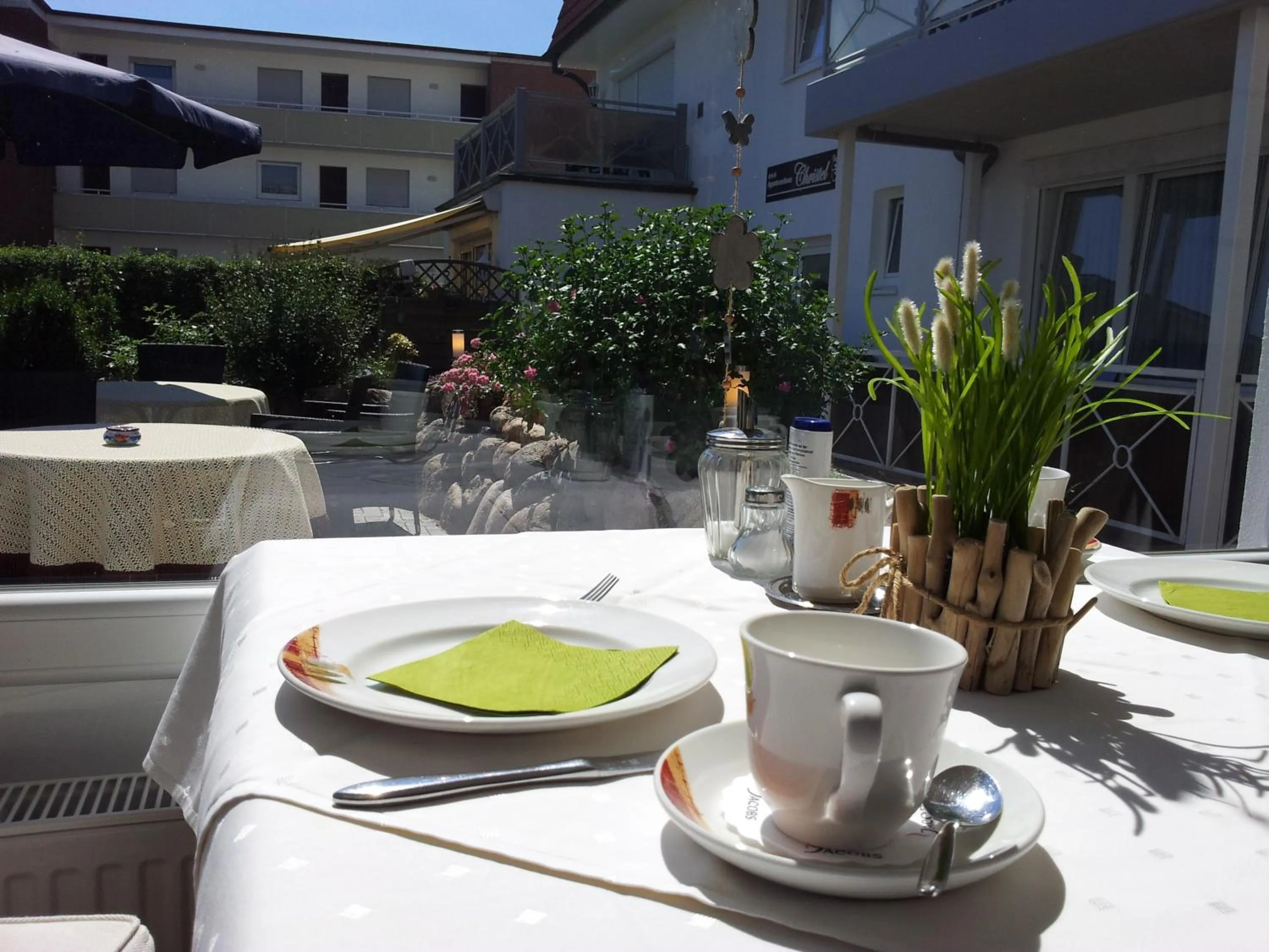 Restaurant/places to eat in Hotel Villa Undine