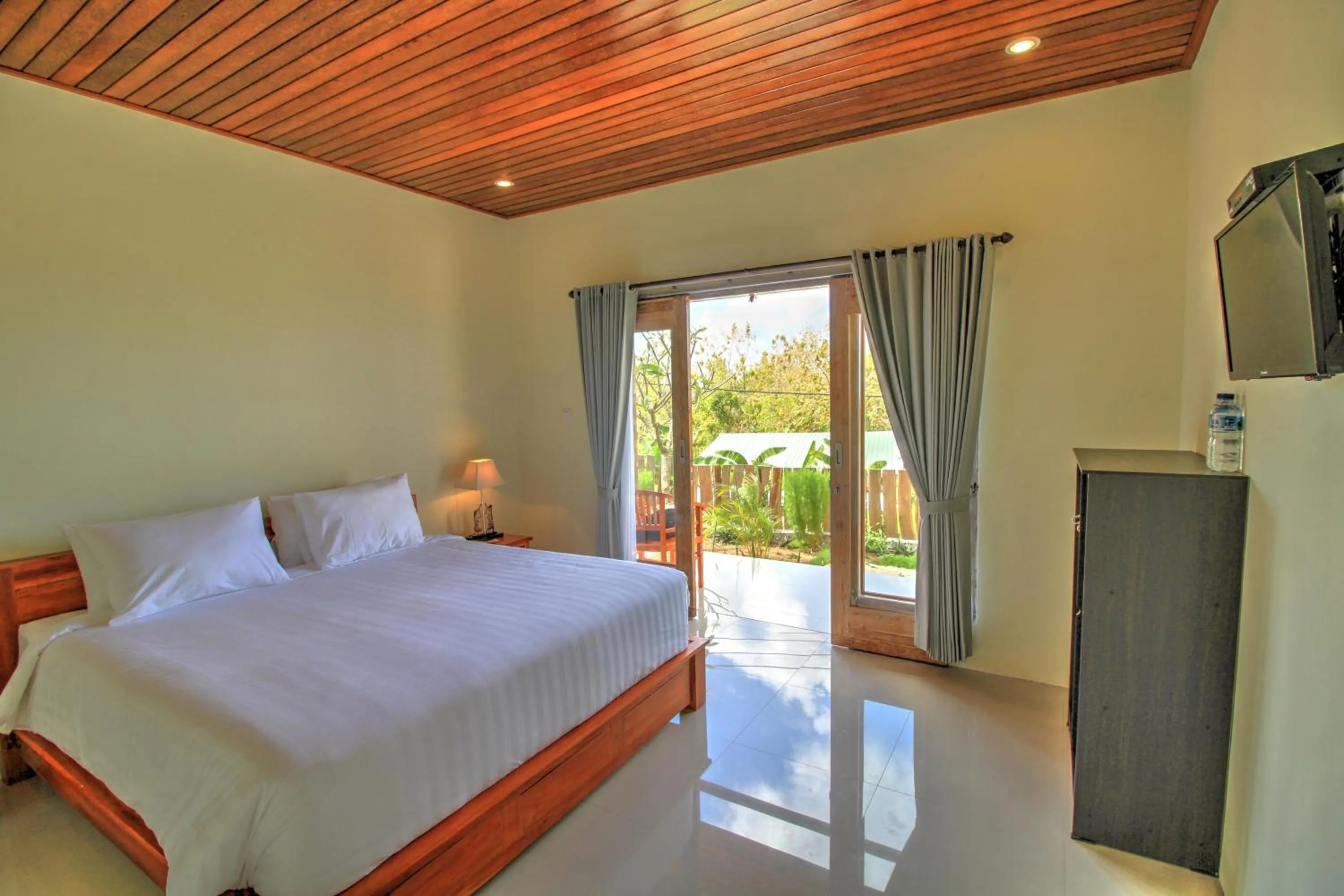Bed in MESARI Cottage