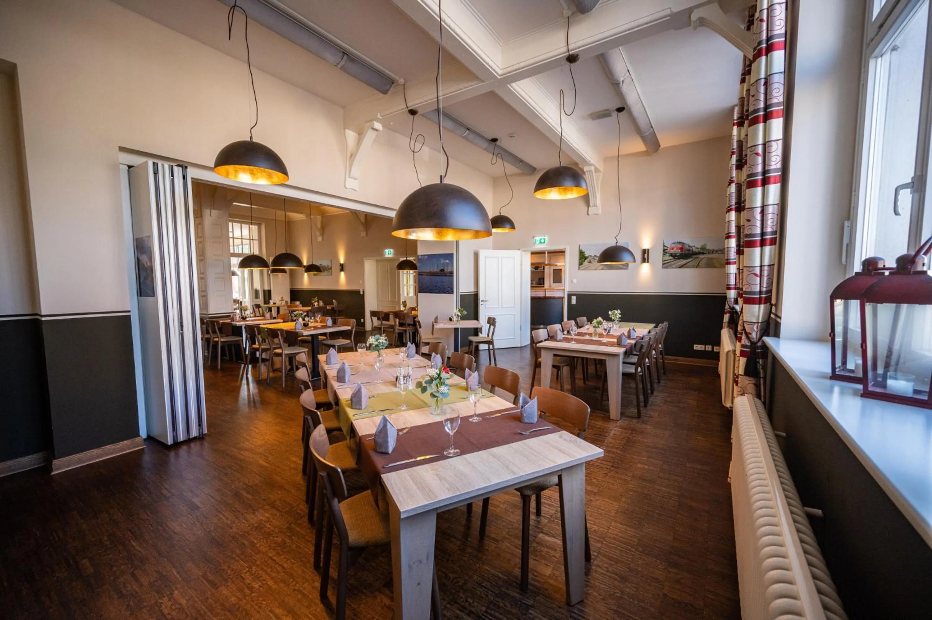 Restaurant/places to eat in Hotel Alter Kreisbahnhof