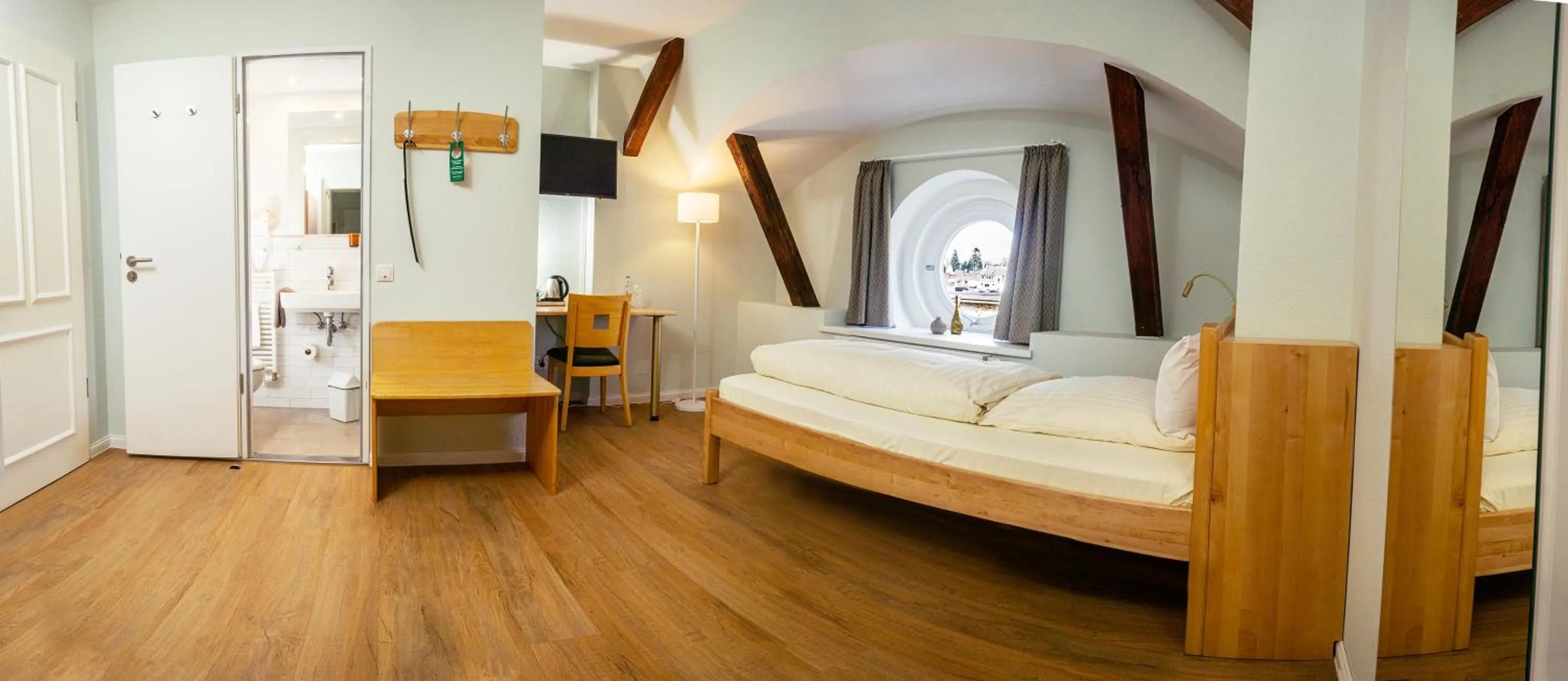 Photo of the whole room, Bed in Hotel Alter Kreisbahnhof