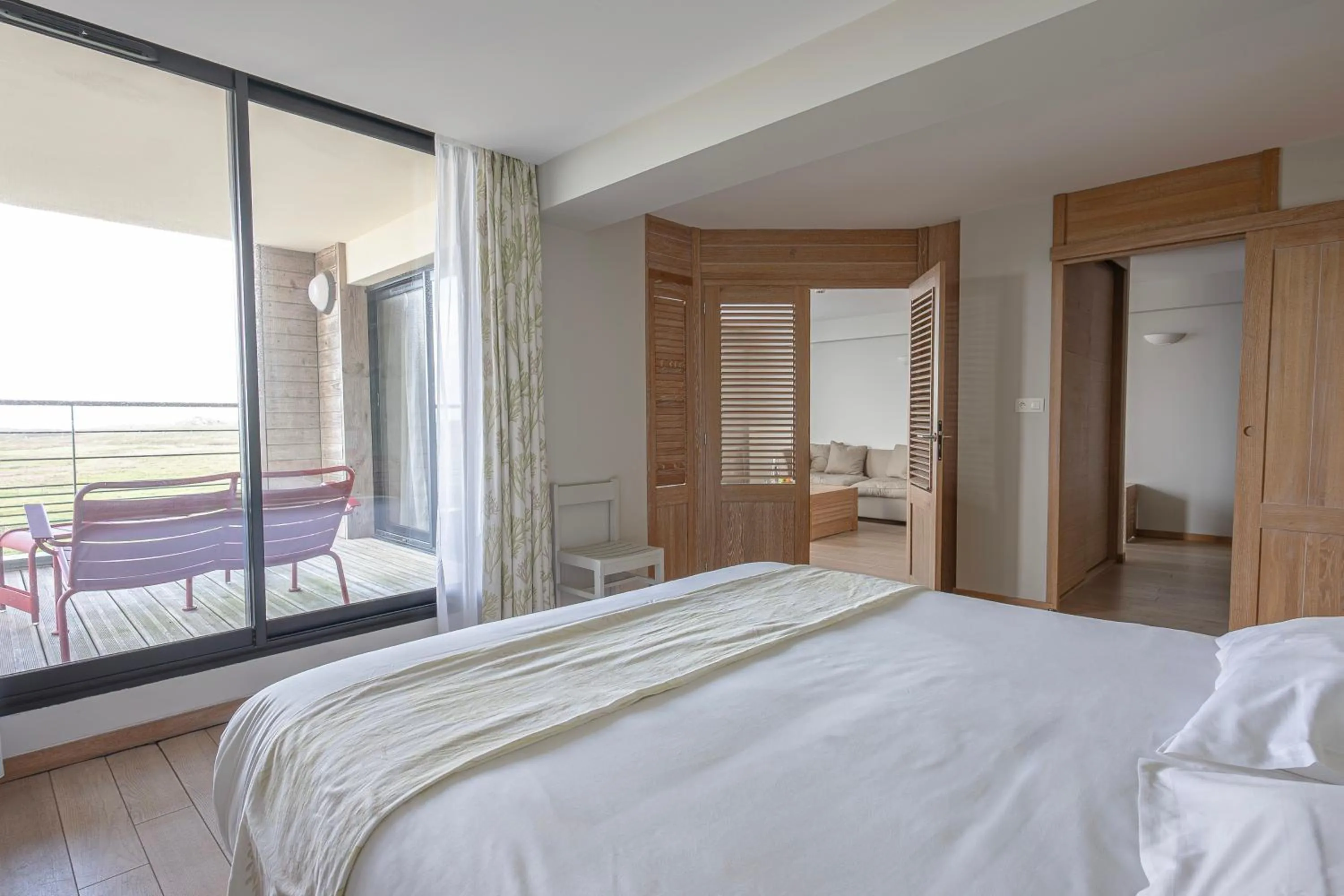 Bedroom, Bed in Logis Le Château de Sable