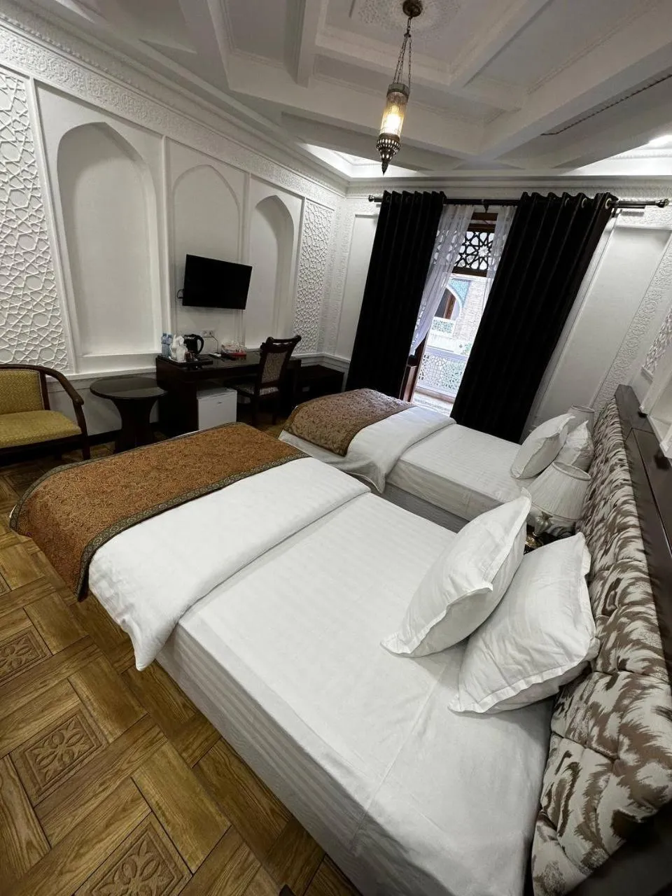 Twin Room with Bathroom - single occupancy in SHAHRISTAN Plaza