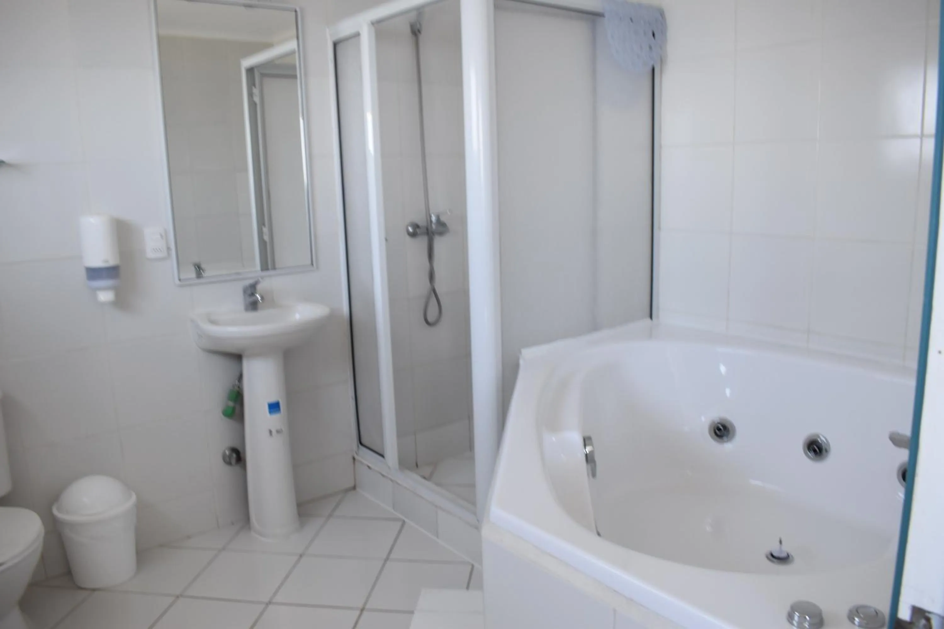 Toilet in Bahía Luz Hostal