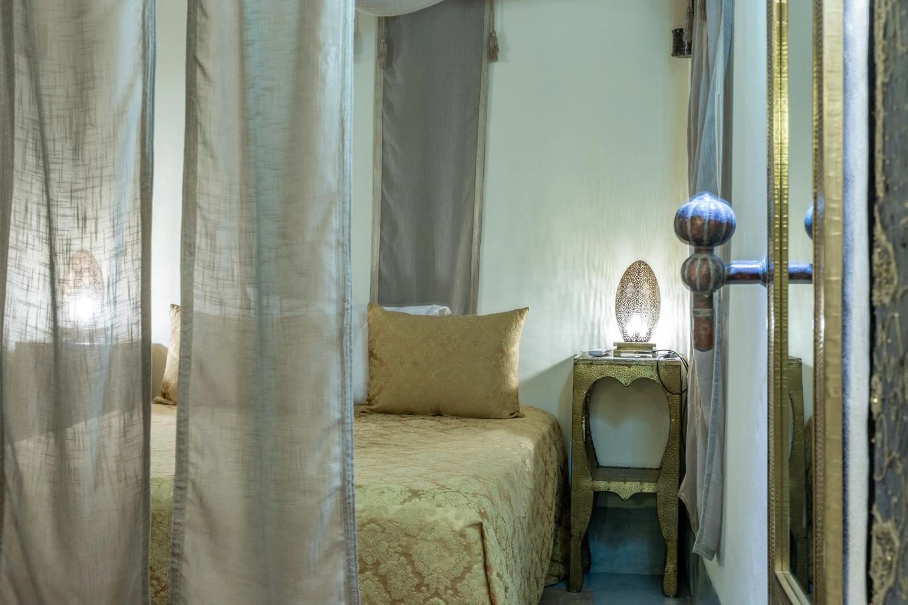 View (from property/room), Bed in Riad du Ciel Marrakech