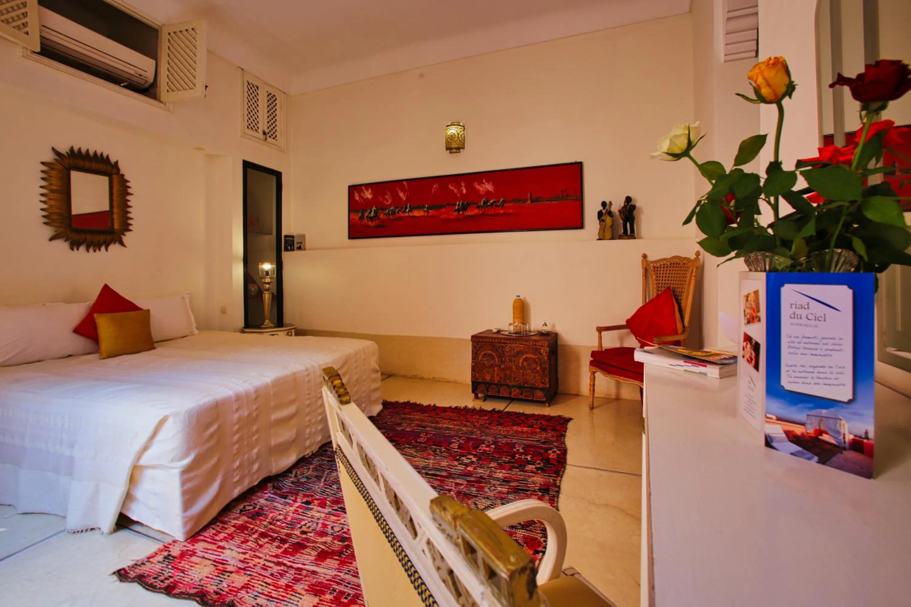 View (from property/room), Bed in Riad du Ciel Marrakech