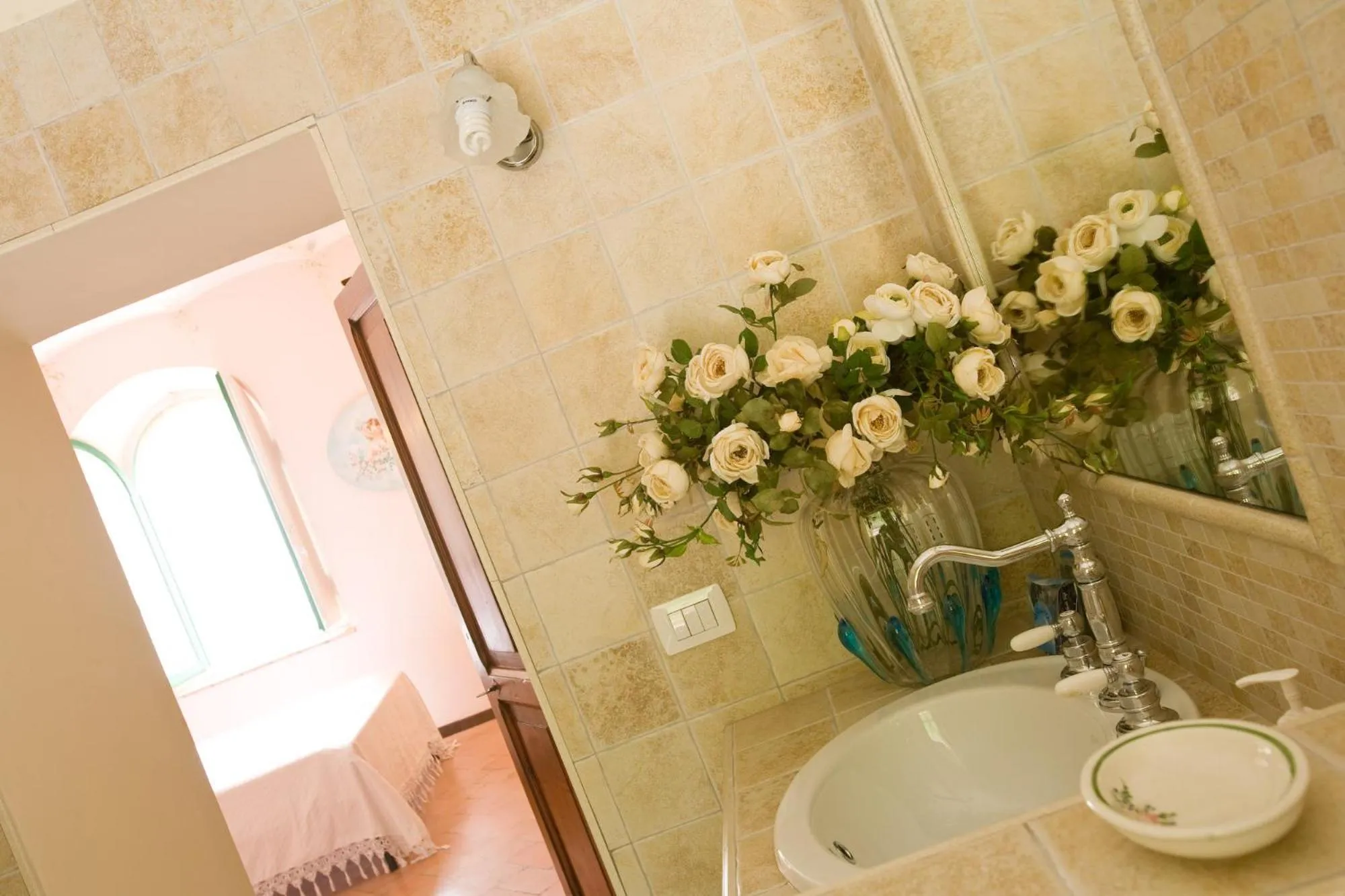 Shower in Villa Gioia Civita