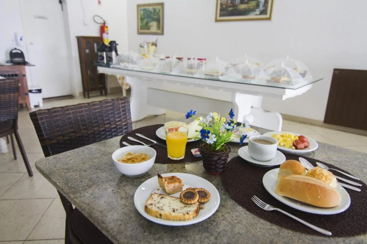 Pousada Três Pescadores