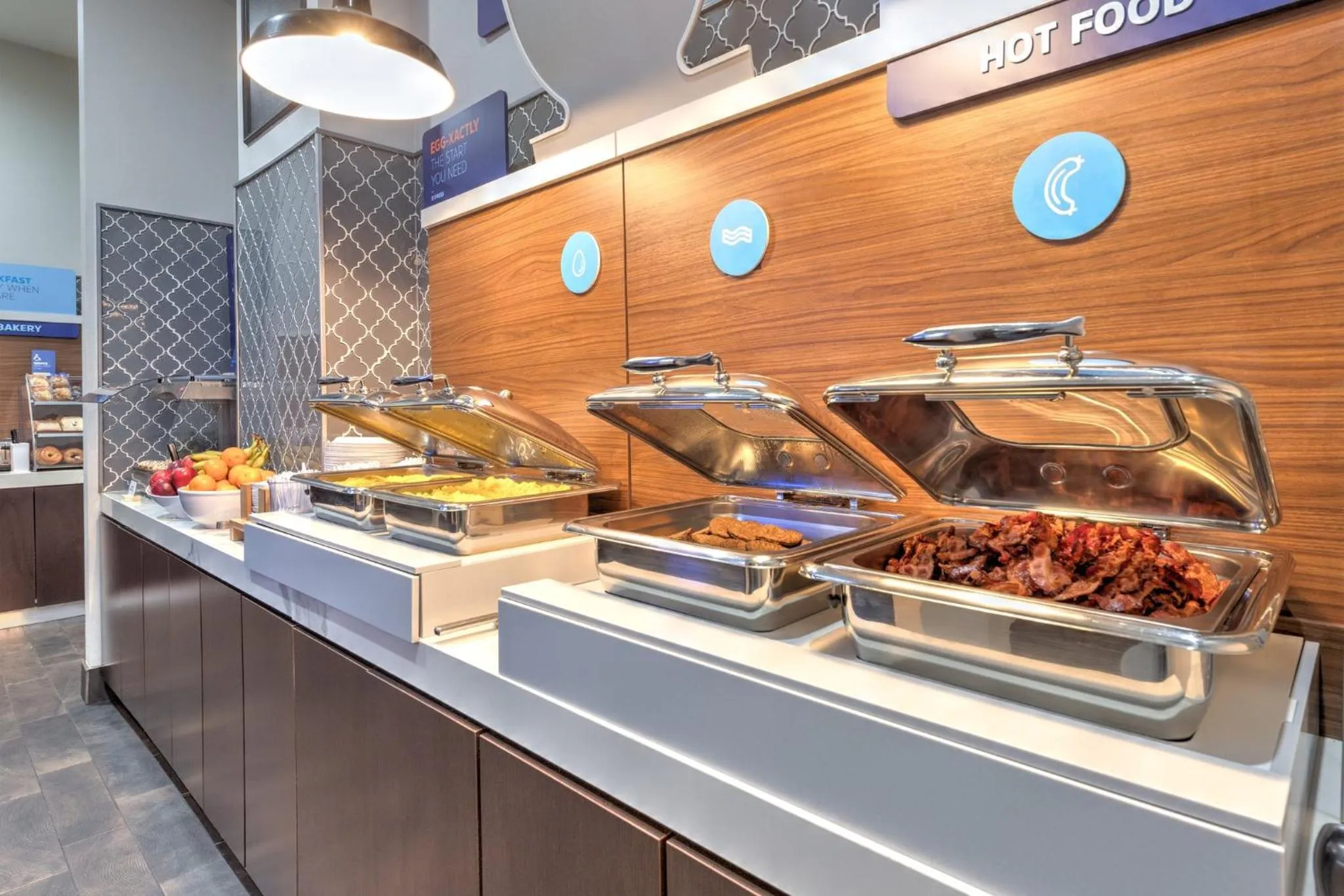 Breakfast in Holiday Inn Express - Dallas Downtown by IHG