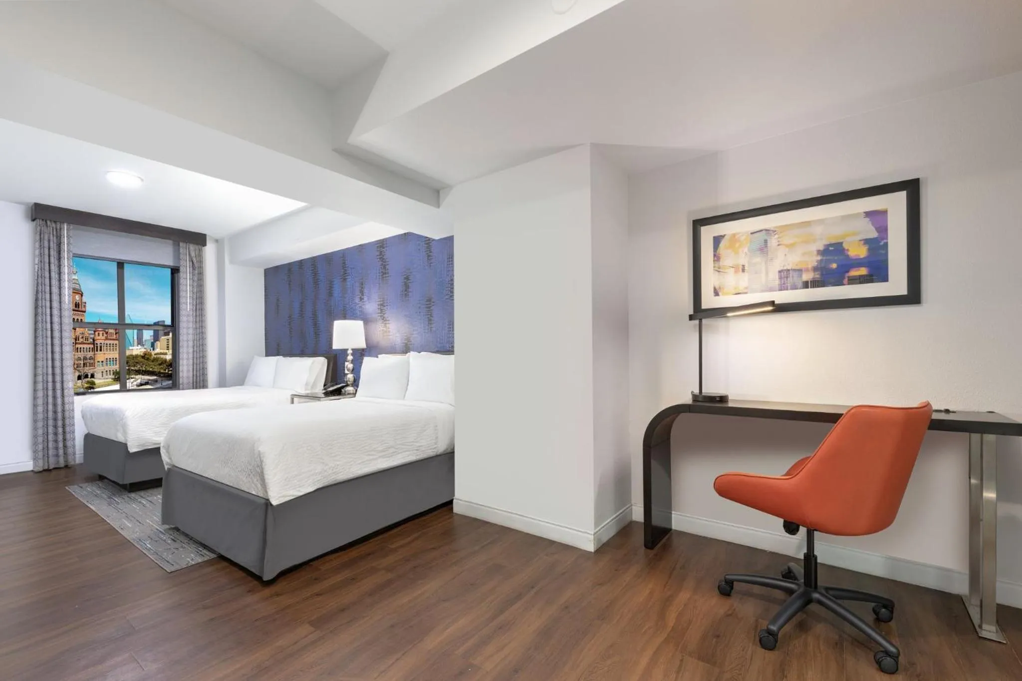 Photo of the whole room, Bed in Holiday Inn Express - Dallas Downtown by IHG