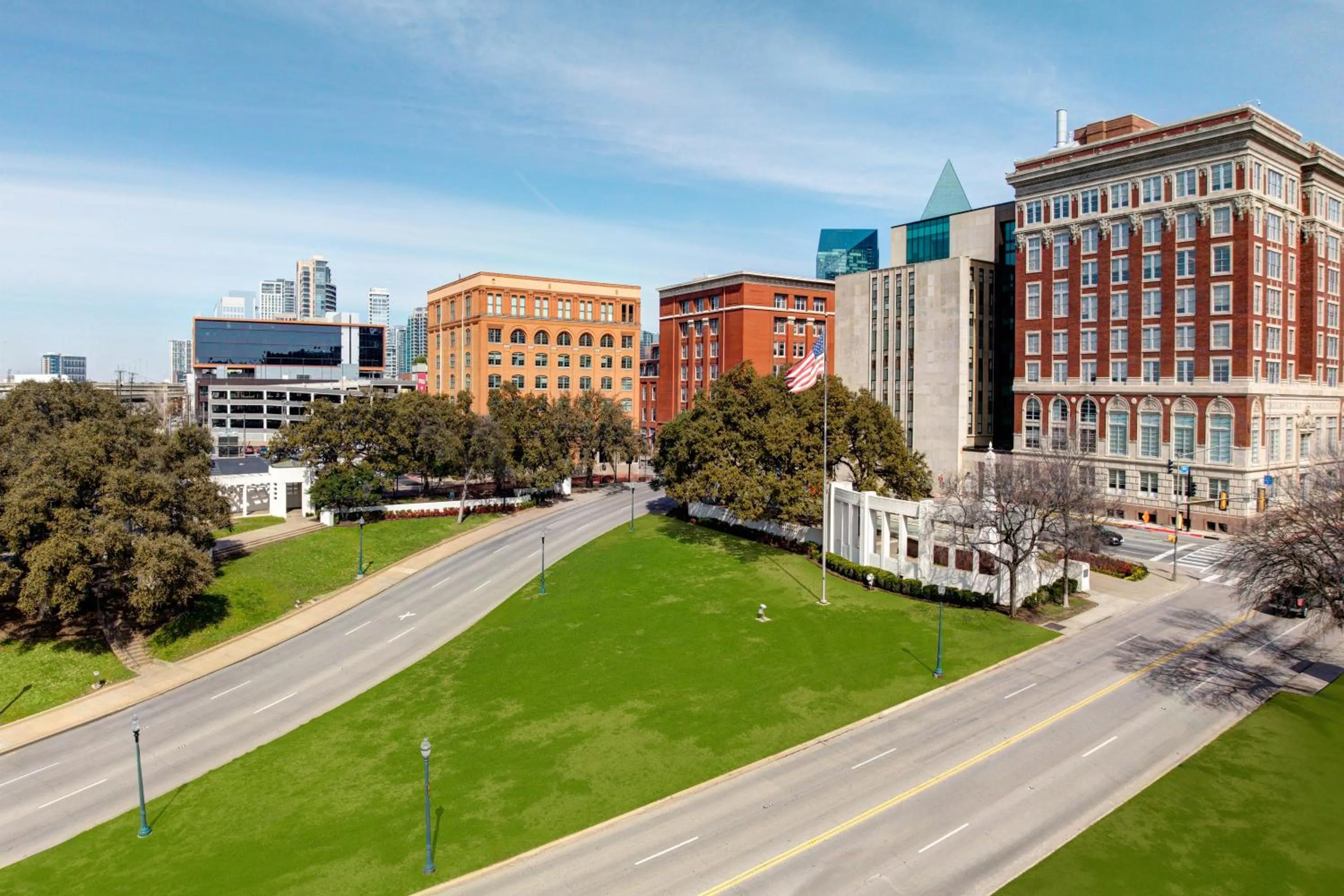 Nearby landmark in Holiday Inn Express - Dallas Downtown by IHG