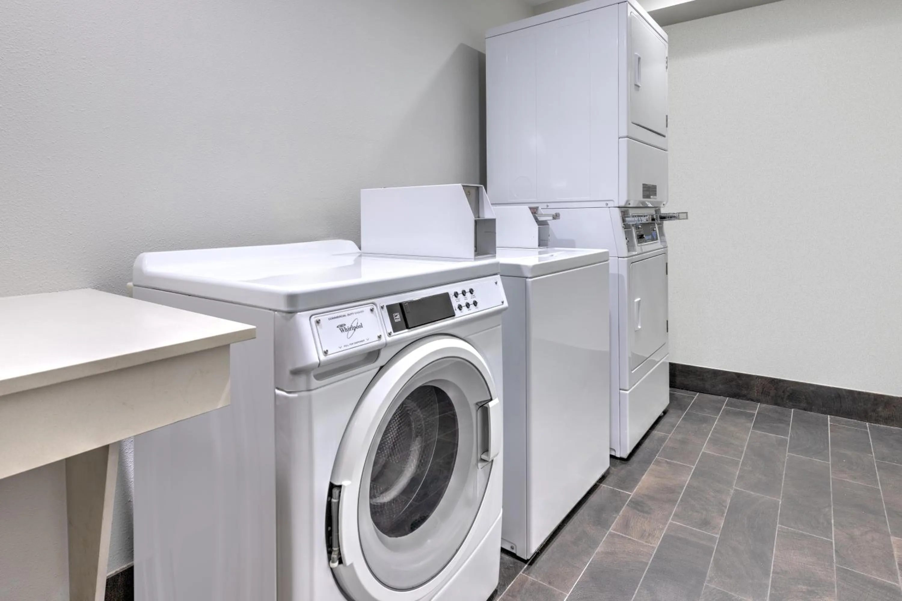 laundry in Holiday Inn Express - Dallas Downtown by IHG