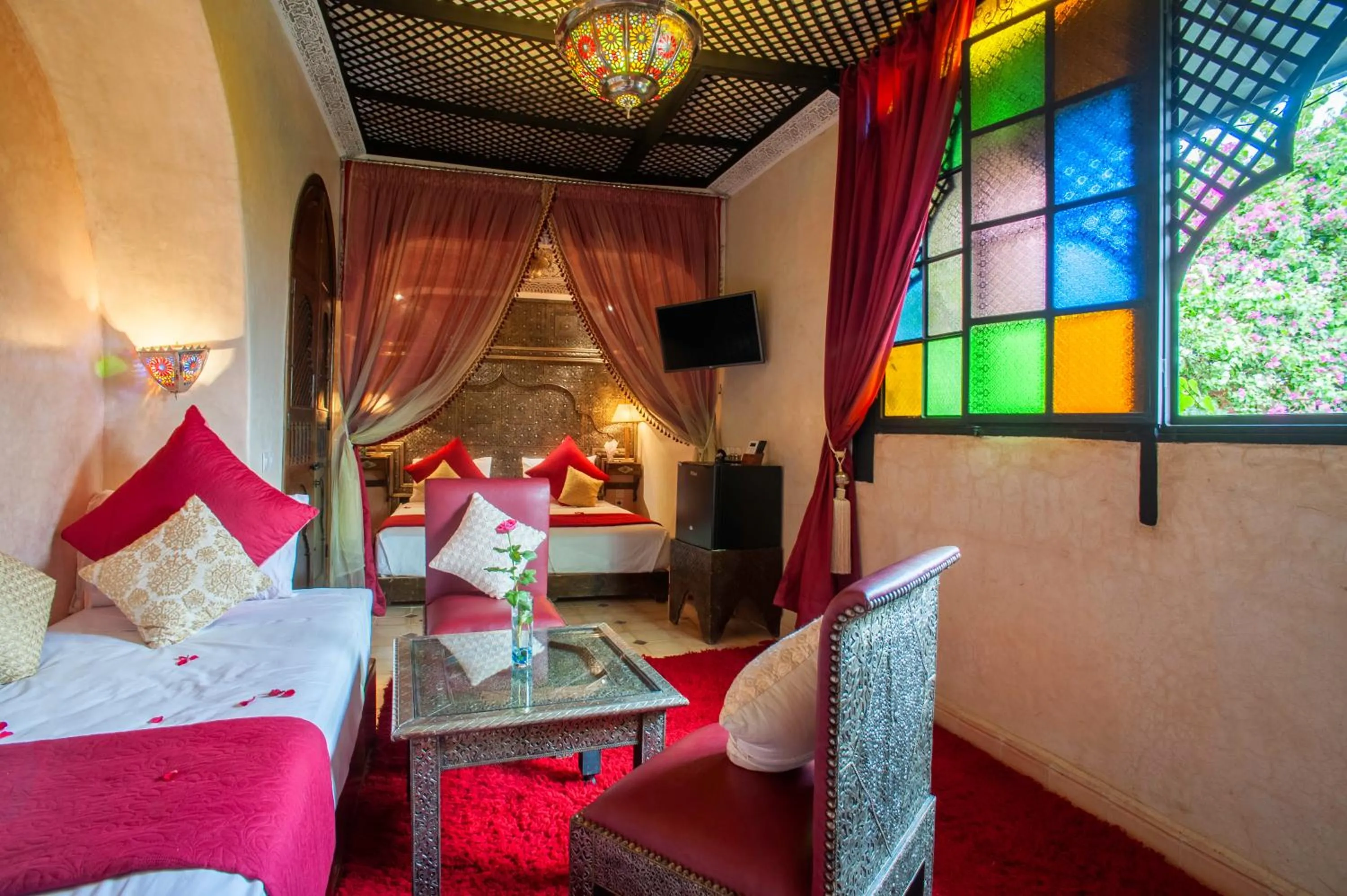 Balcony/Terrace, Bed in Riad Anabel