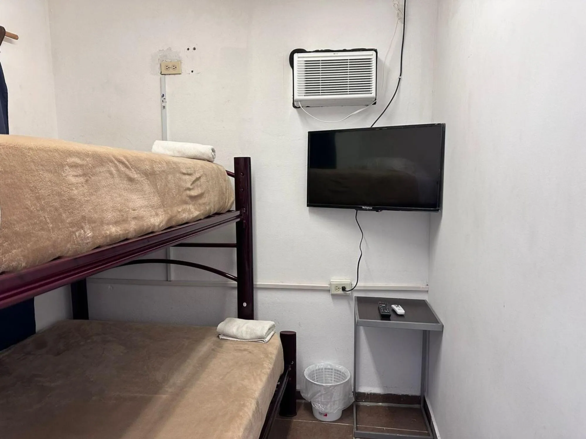 Bed in Suites Apodaca