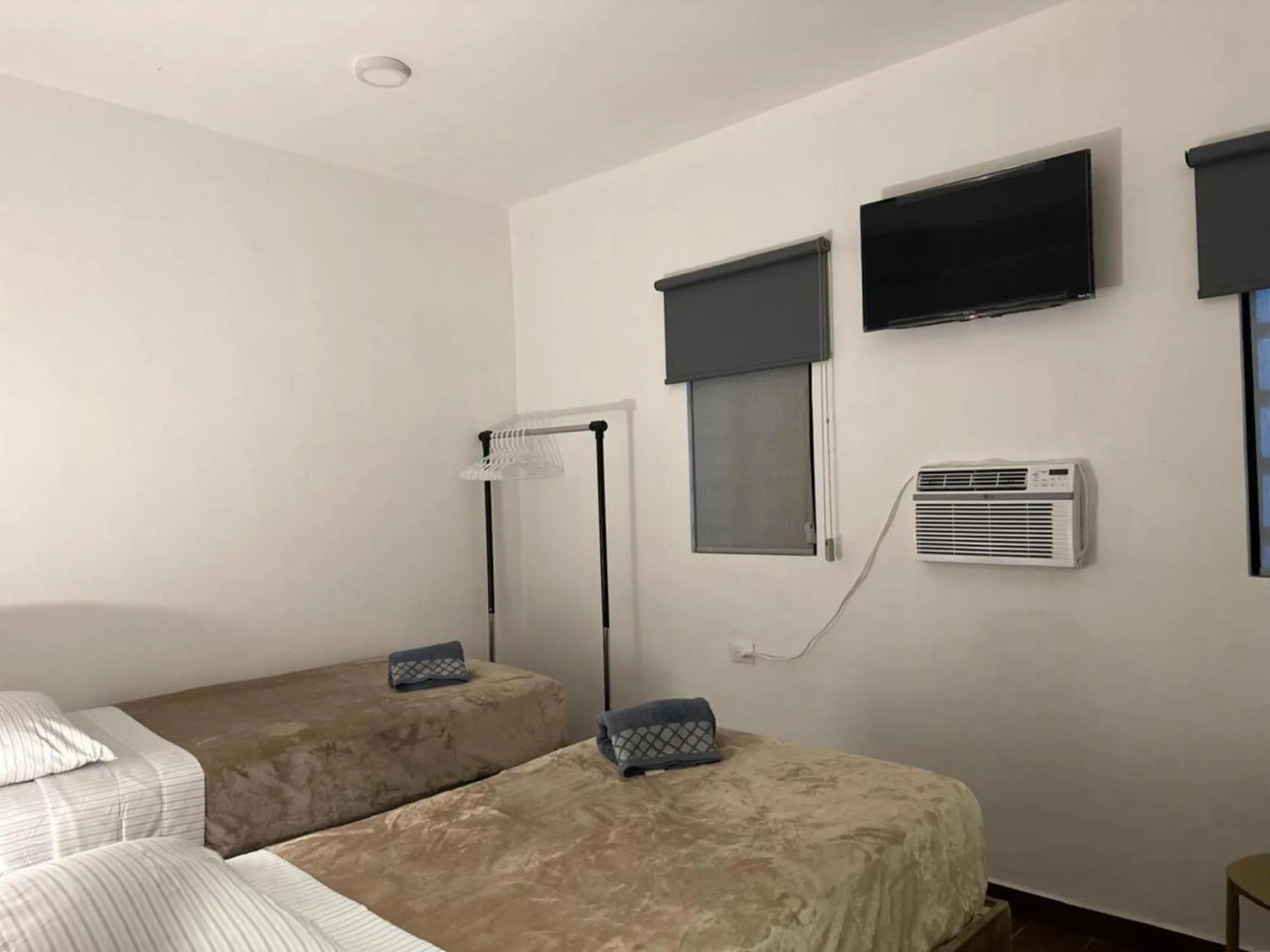 Bed in Suites Apodaca