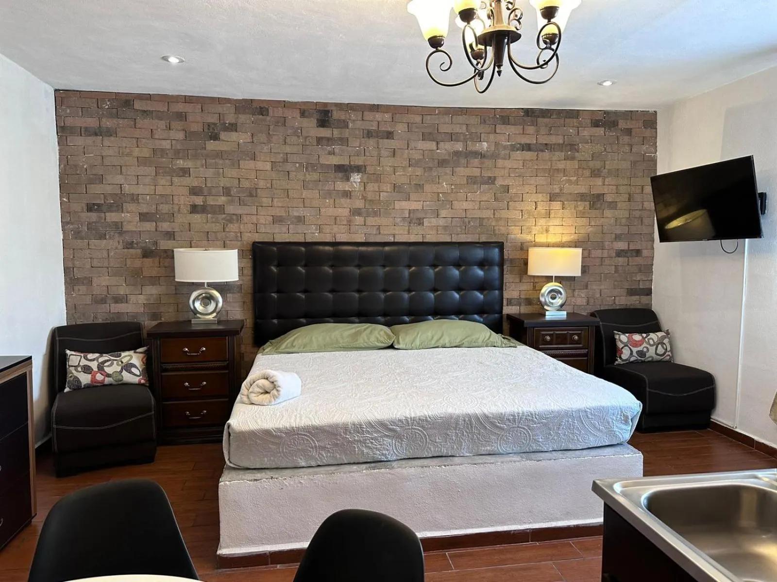 Bed in Suites Apodaca