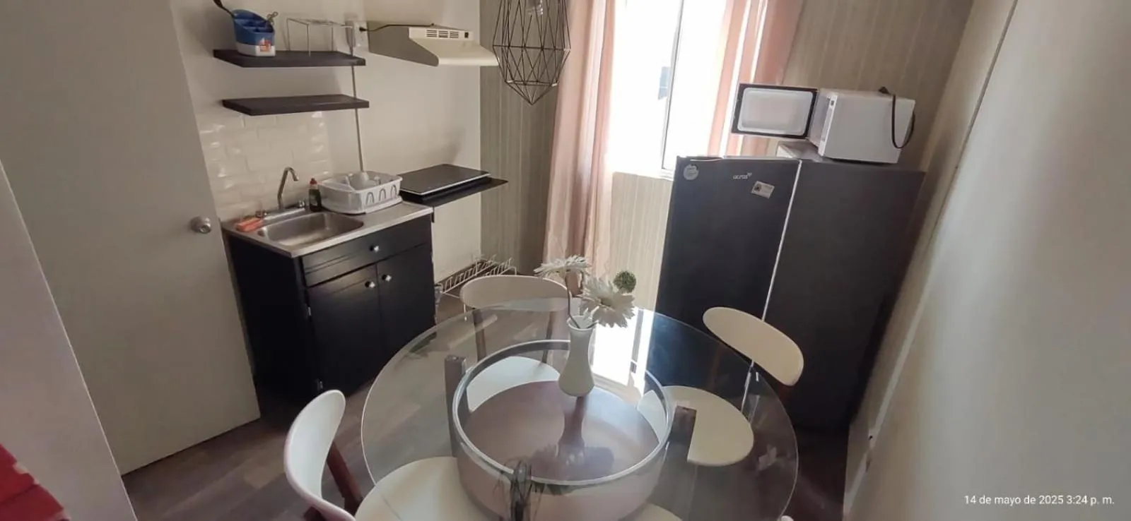 Dining area in Suites Apodaca