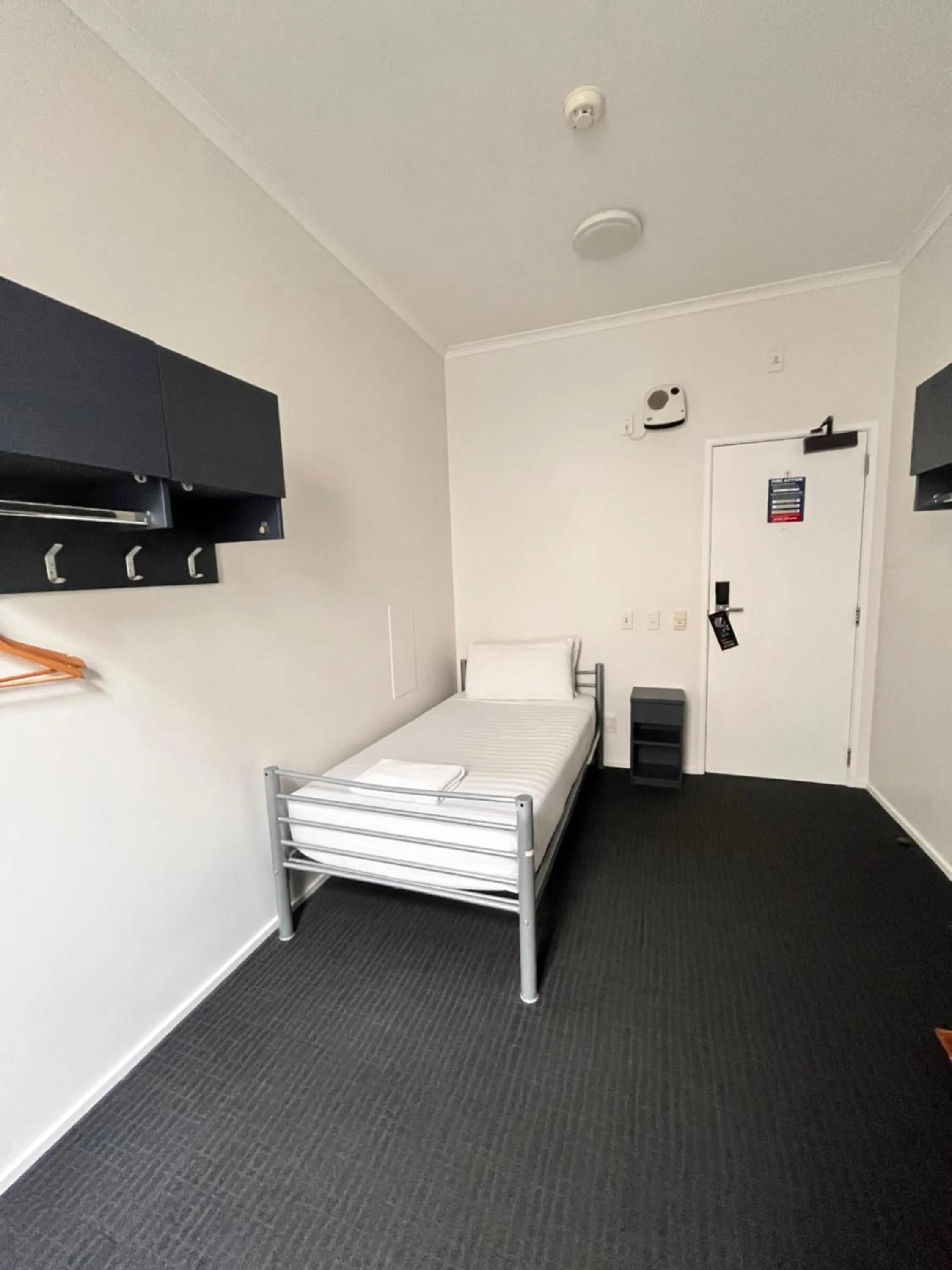 Bed in Nomads Capital Backpackers - Wellington