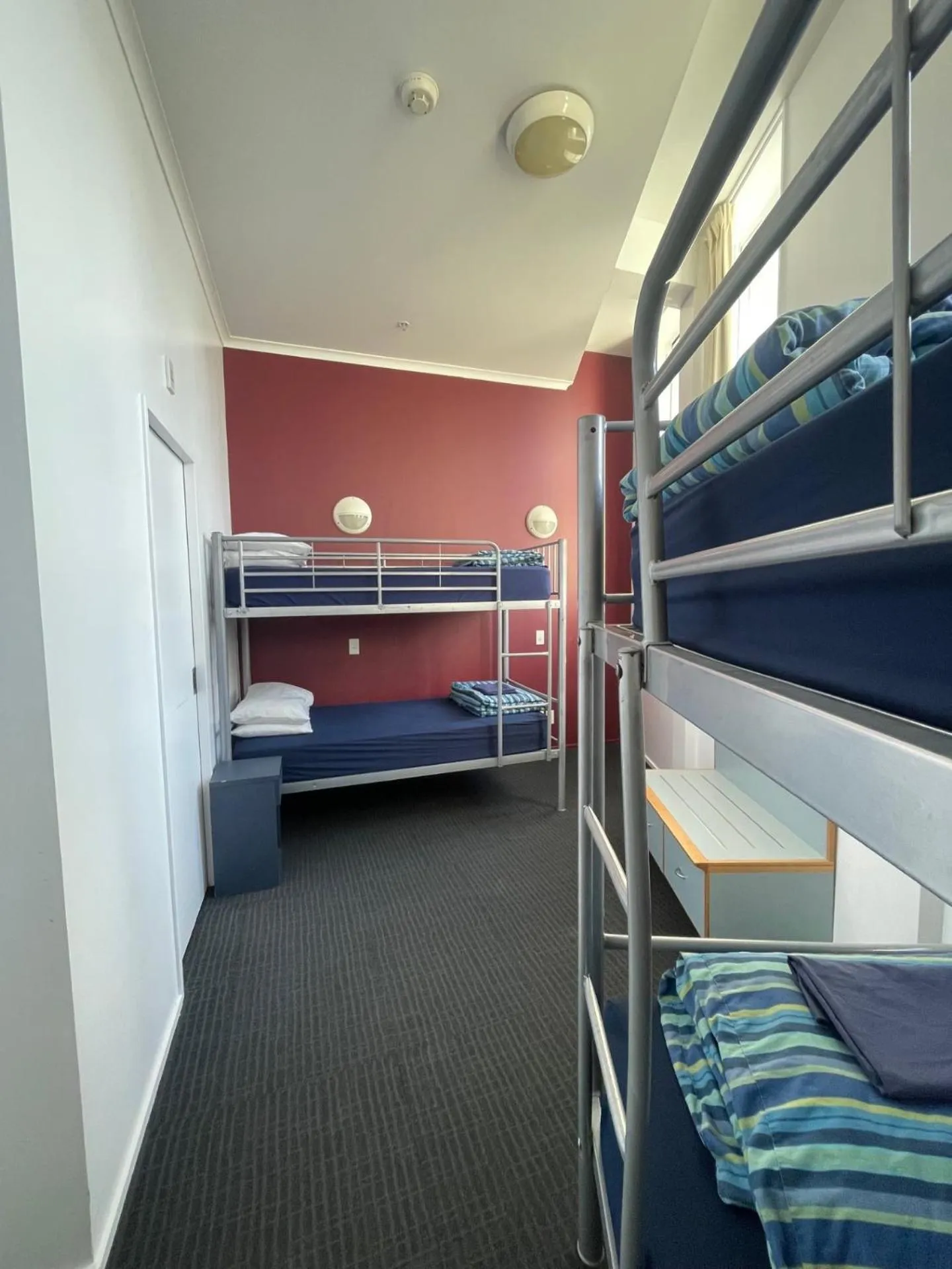 Photo of the whole room, Bed in Nomads Capital Backpackers - Wellington