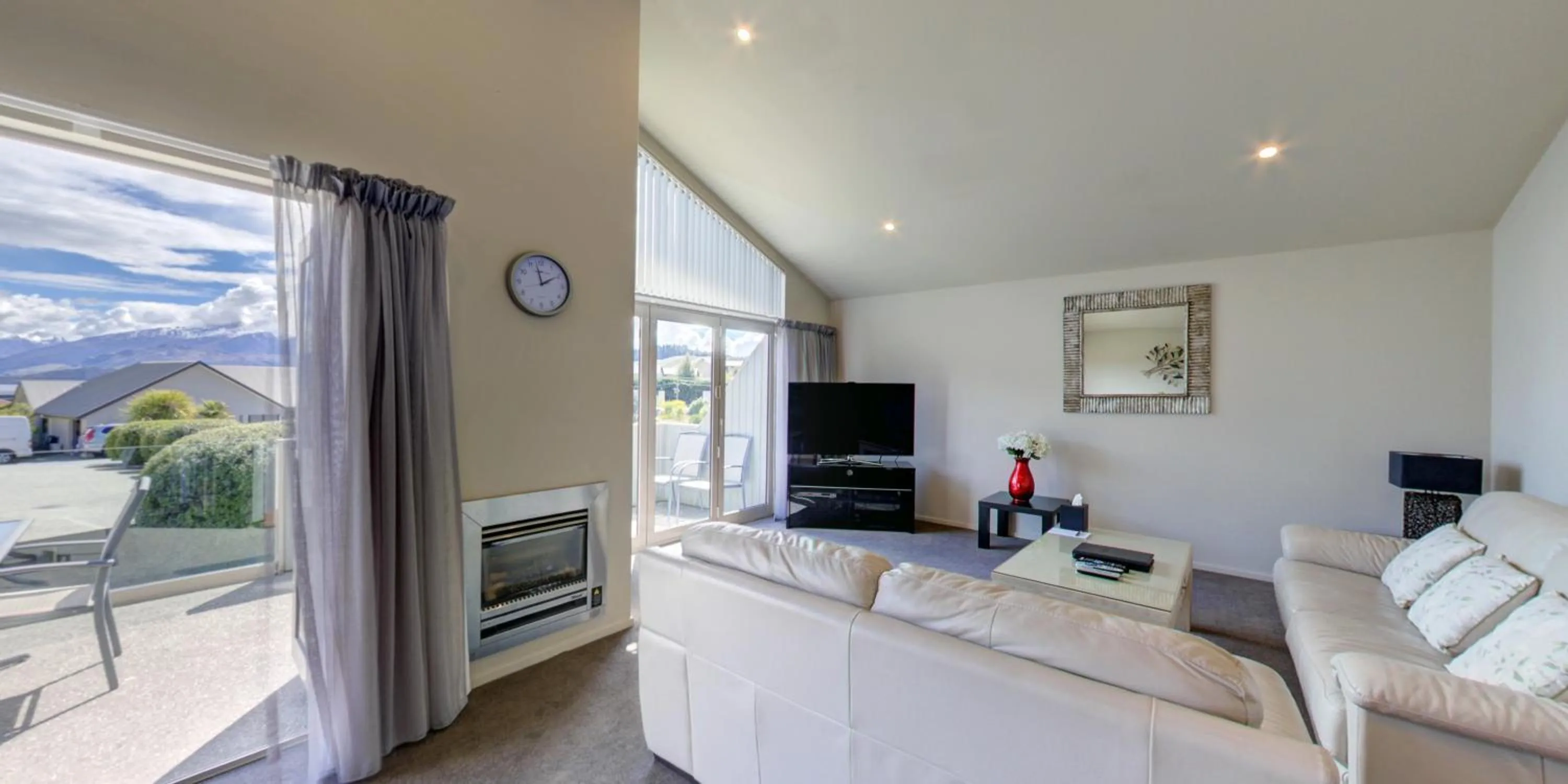 Living room in Alpine Resort Wanaka THC Hotels and Resorts