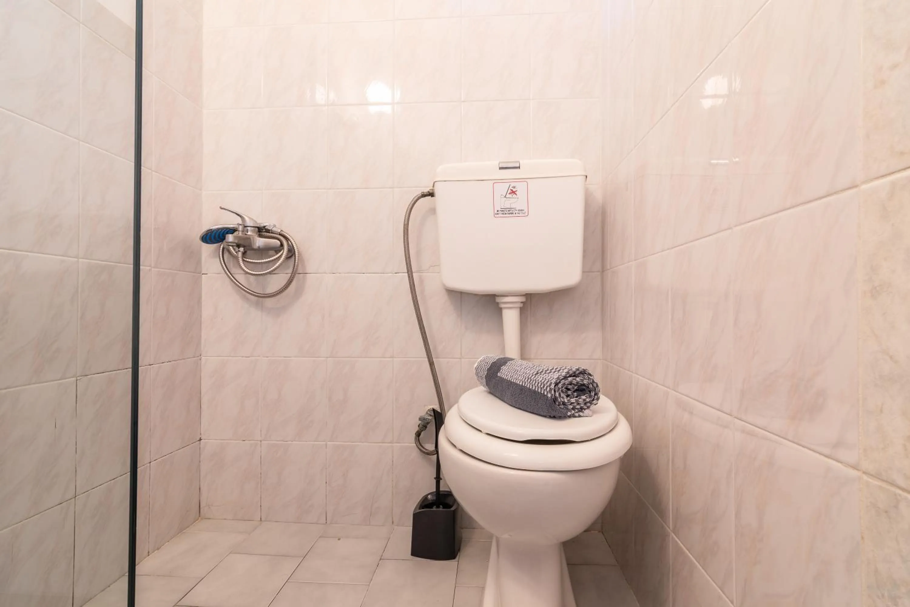 Toilet in Girogiali beach hotel - Adults only