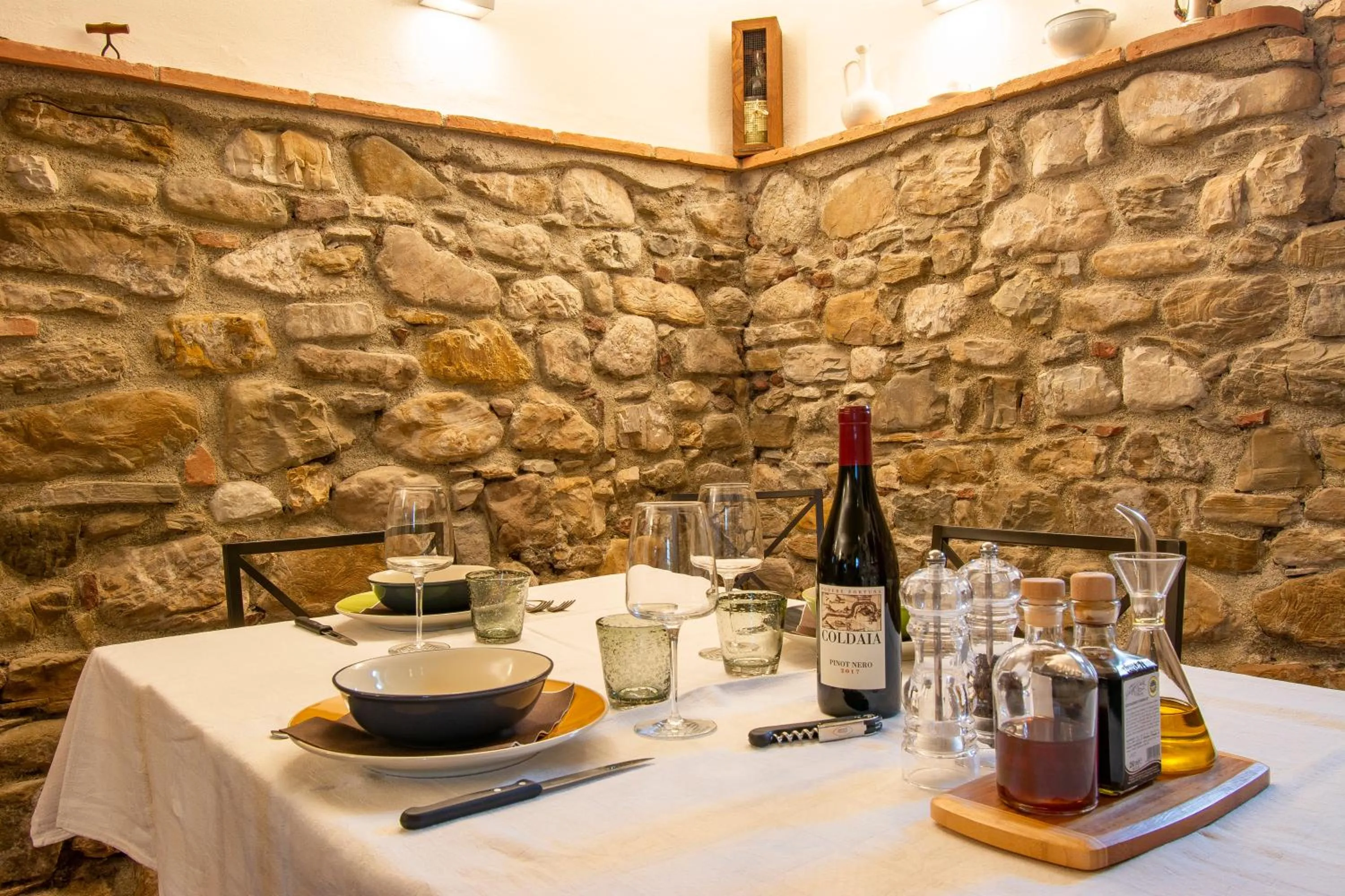 Restaurant/places to eat in Il Nido di Gabbiano