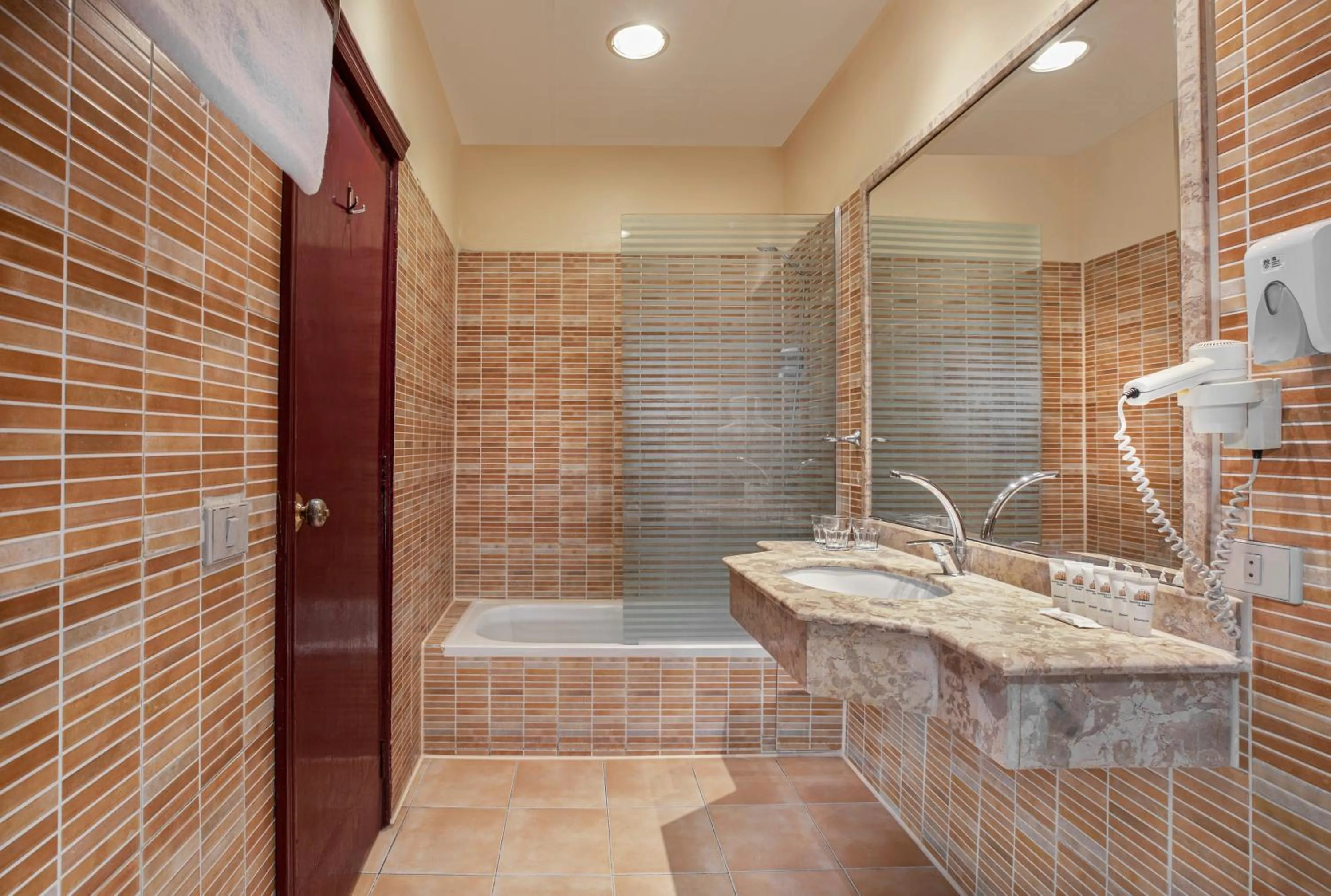 Bathroom in Holidays Express Hotel