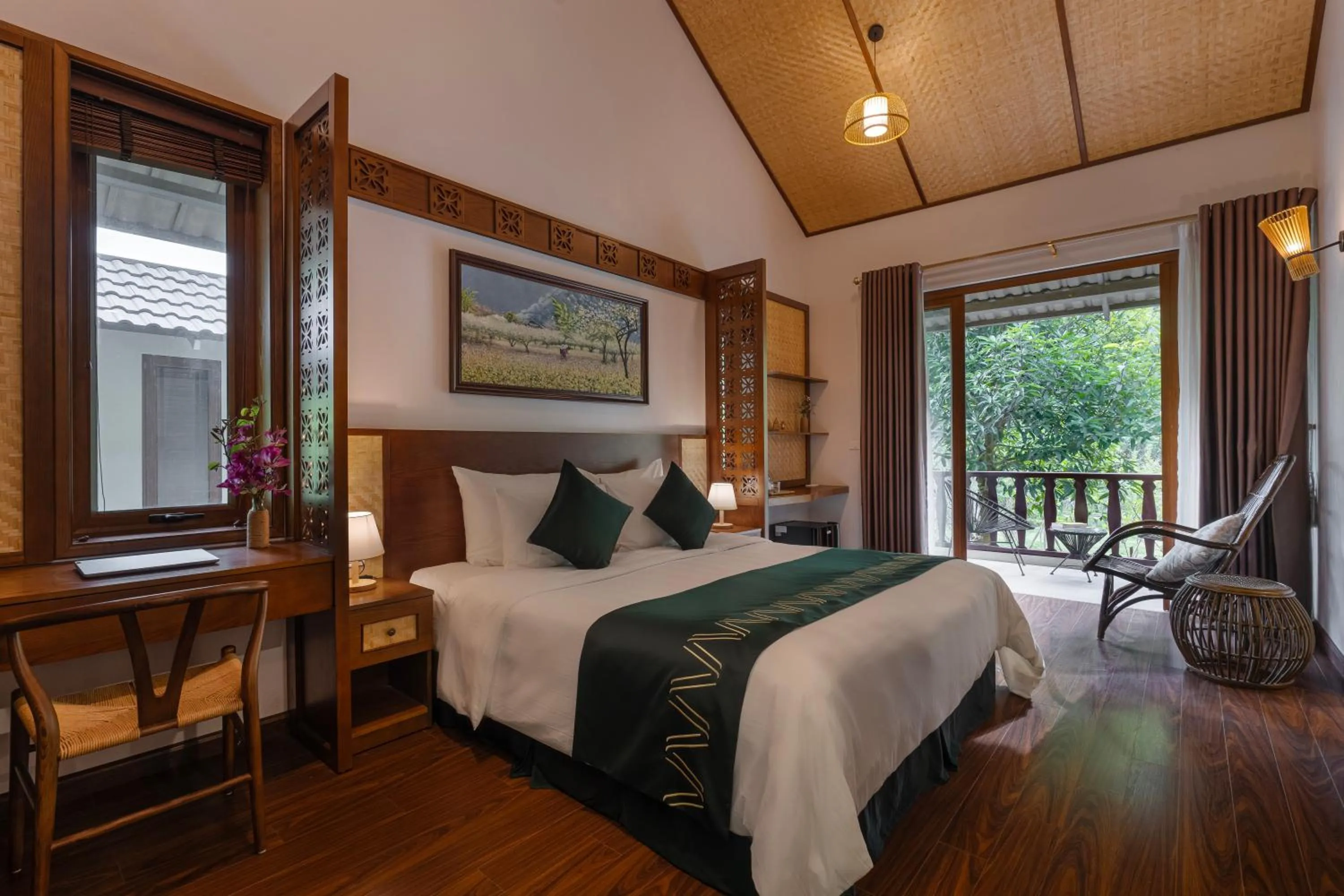 Bed in Mai Chau Mountain View Resort