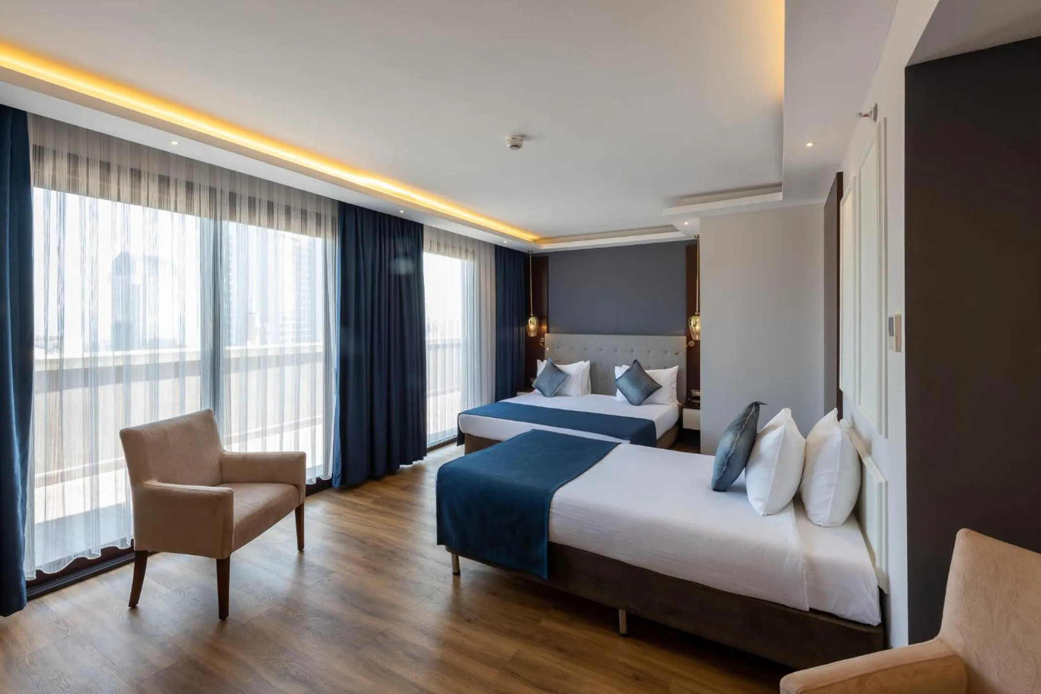 Photo of the whole room, Bed in Nova Plaza Crystal Hotel & Spa