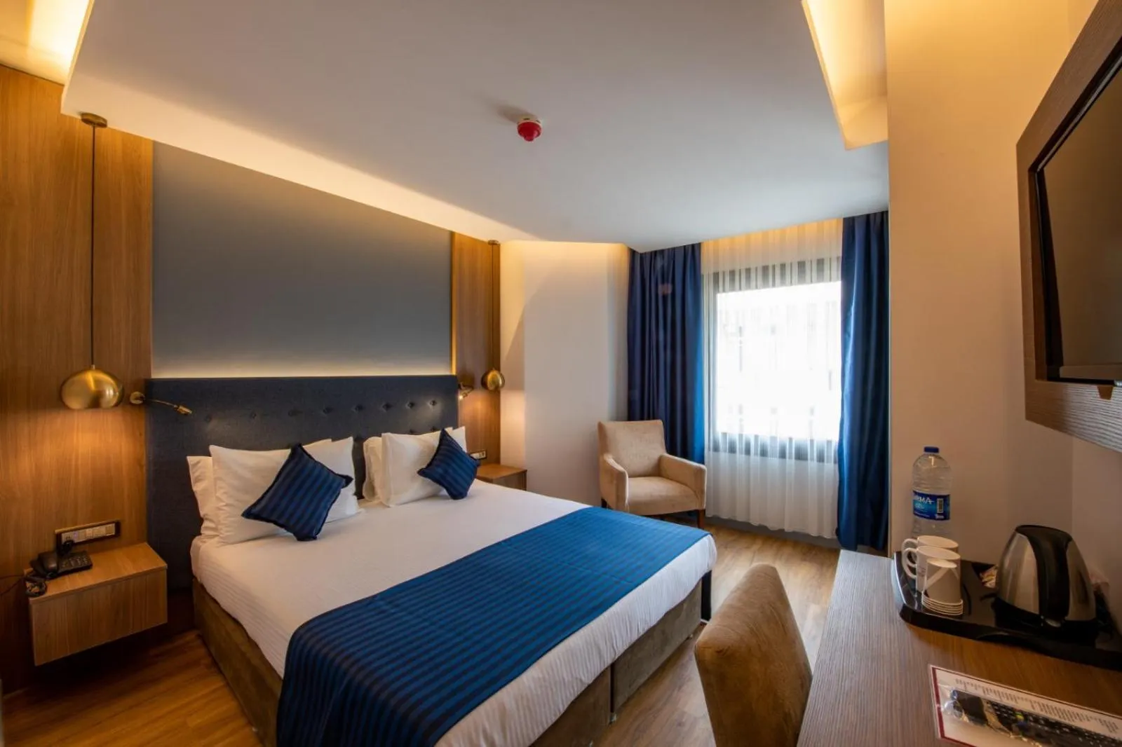 Bed in Nova Plaza Crystal Hotel & Spa