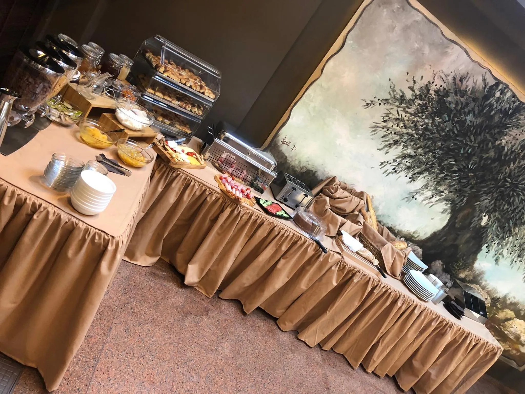 Breakfast in Platamon Centrale