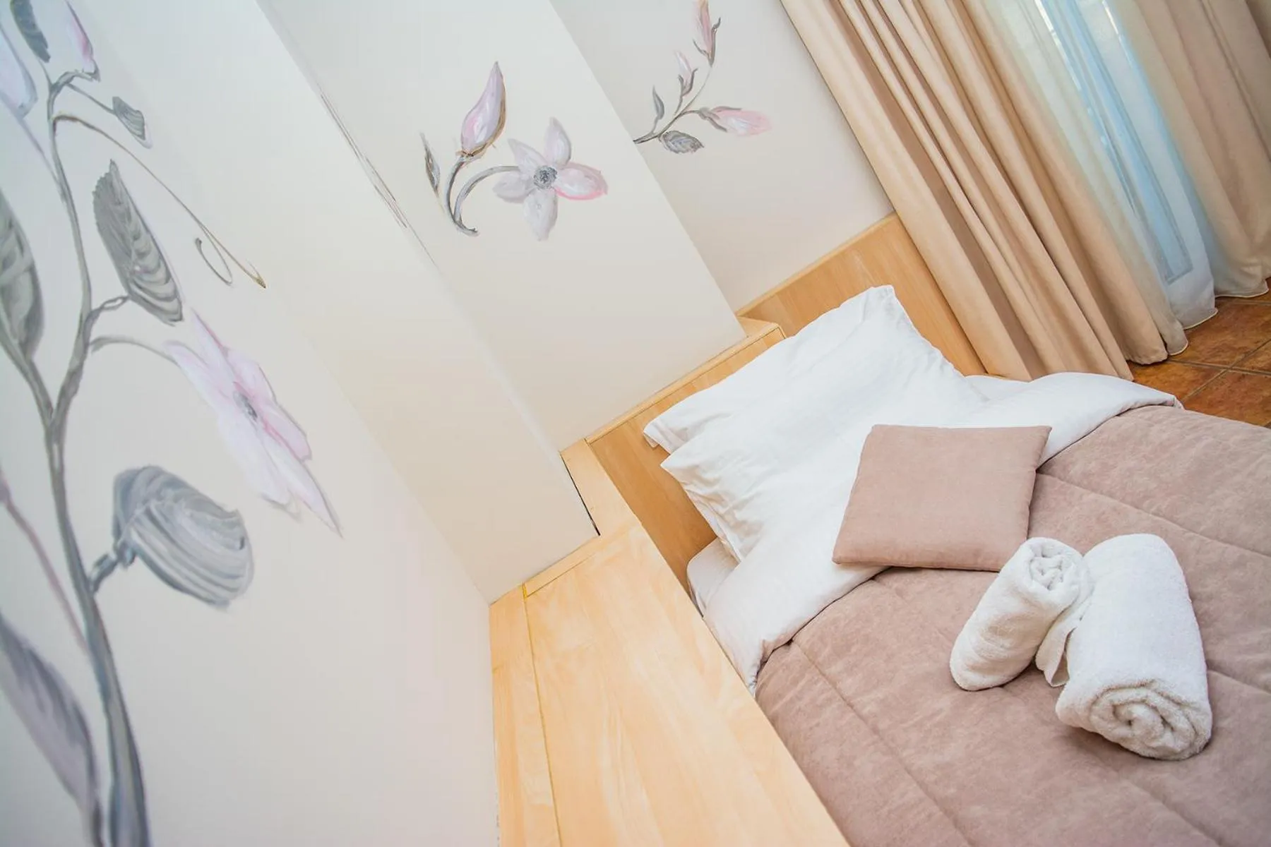 Bedroom, Bed in Platamon Centrale