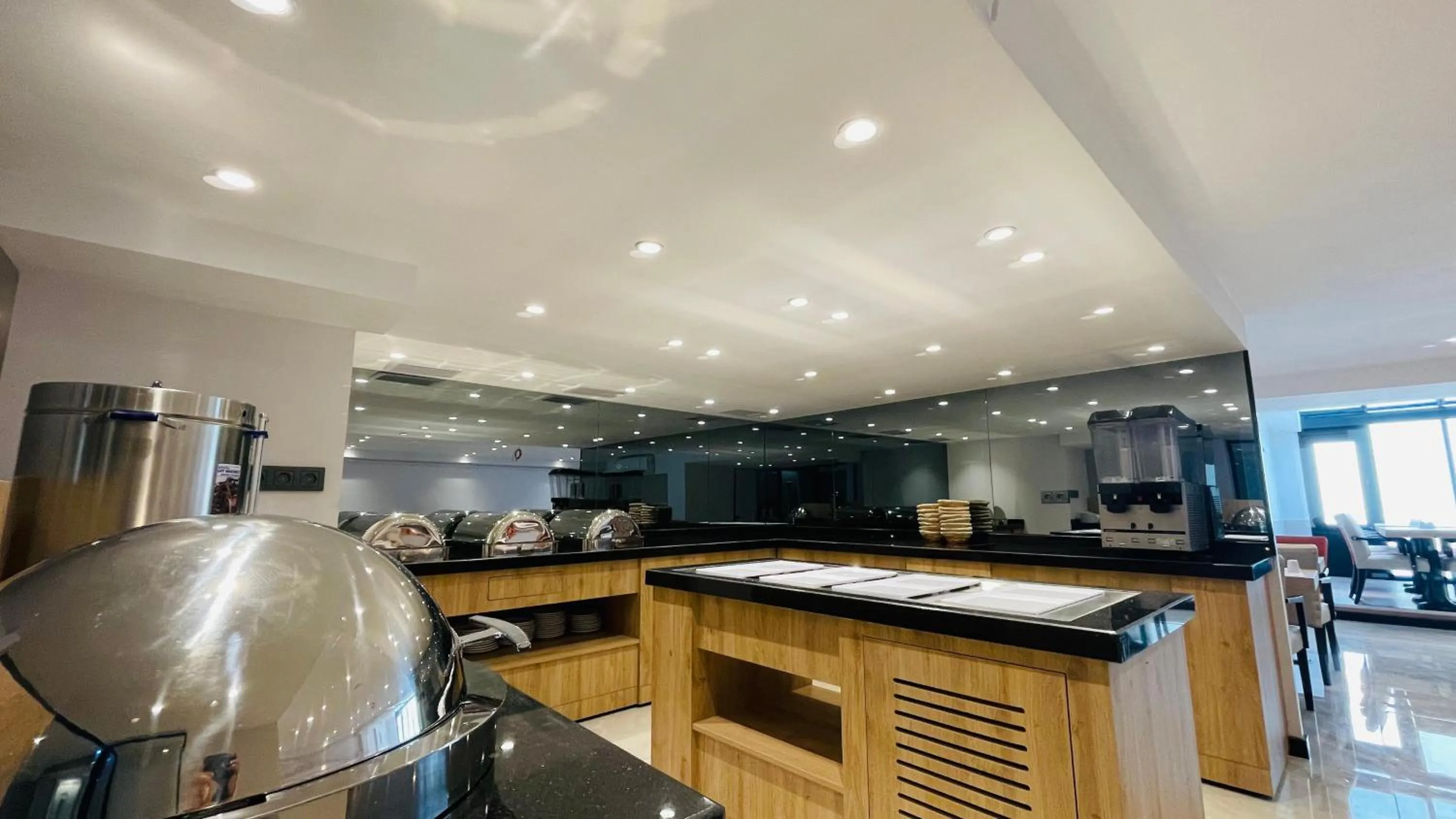 Osmanbey Fatih Hotel