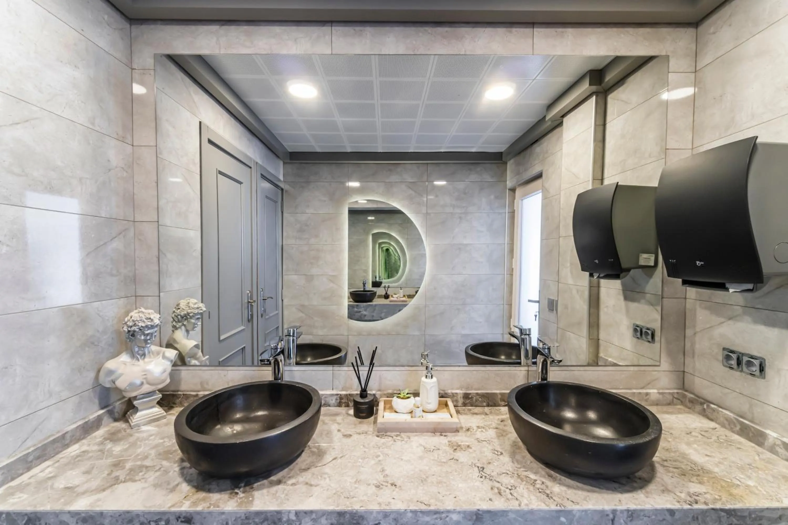 Bathroom in Elementa Boutique Hotel - Adults Only