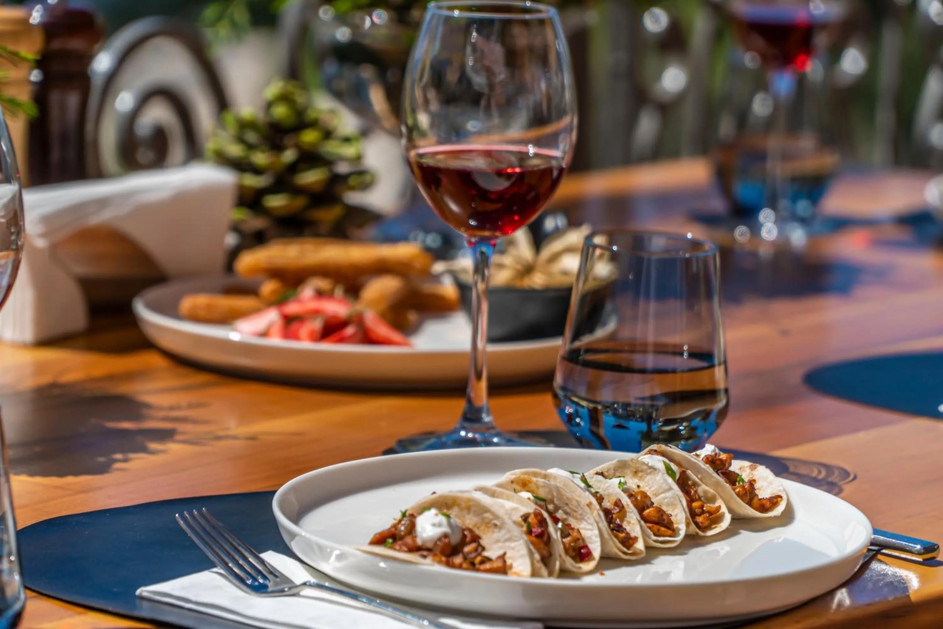 Food and drinks in Elementa Boutique Hotel - Adults Only