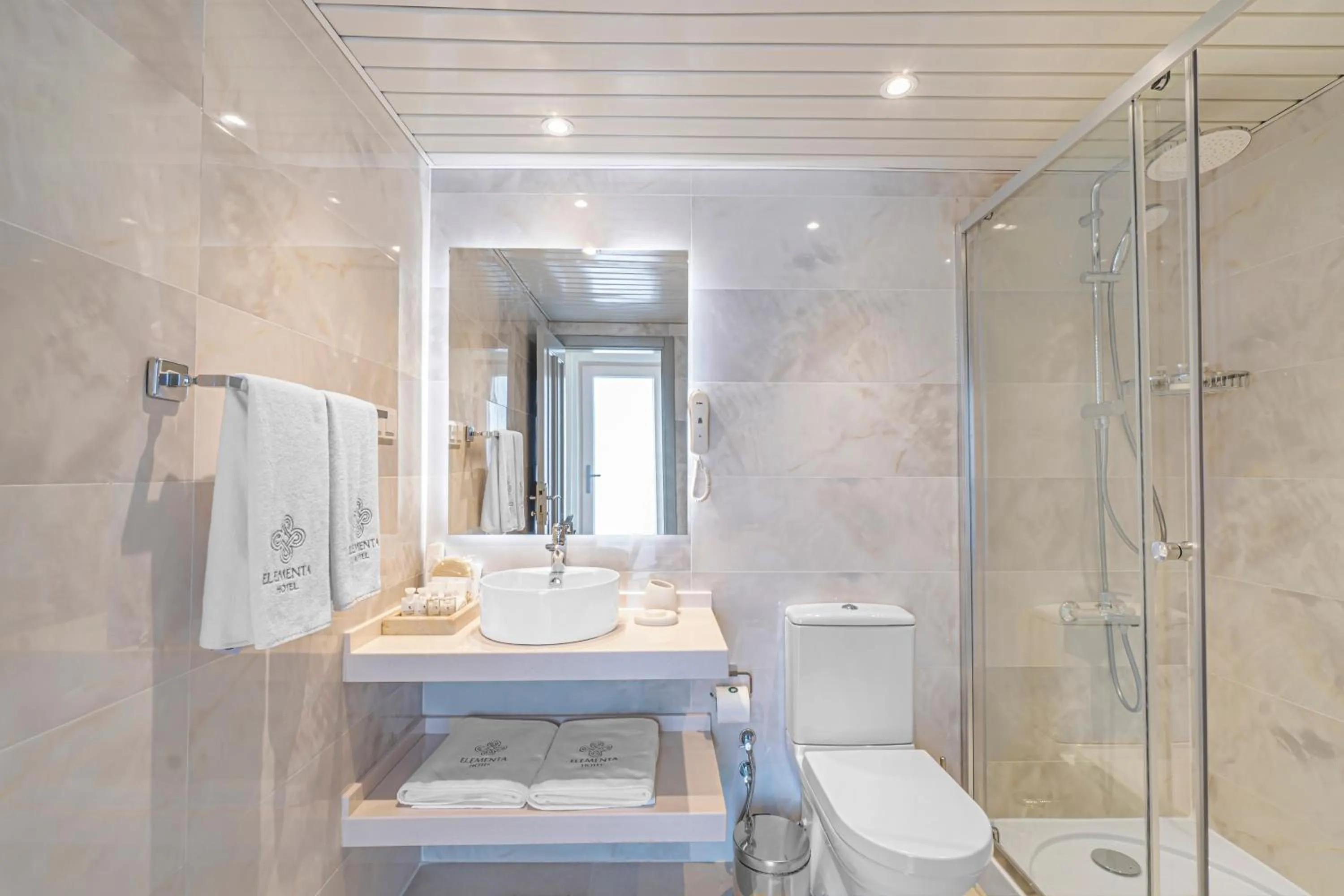 Bathroom in Elementa Boutique Hotel - Adults Only