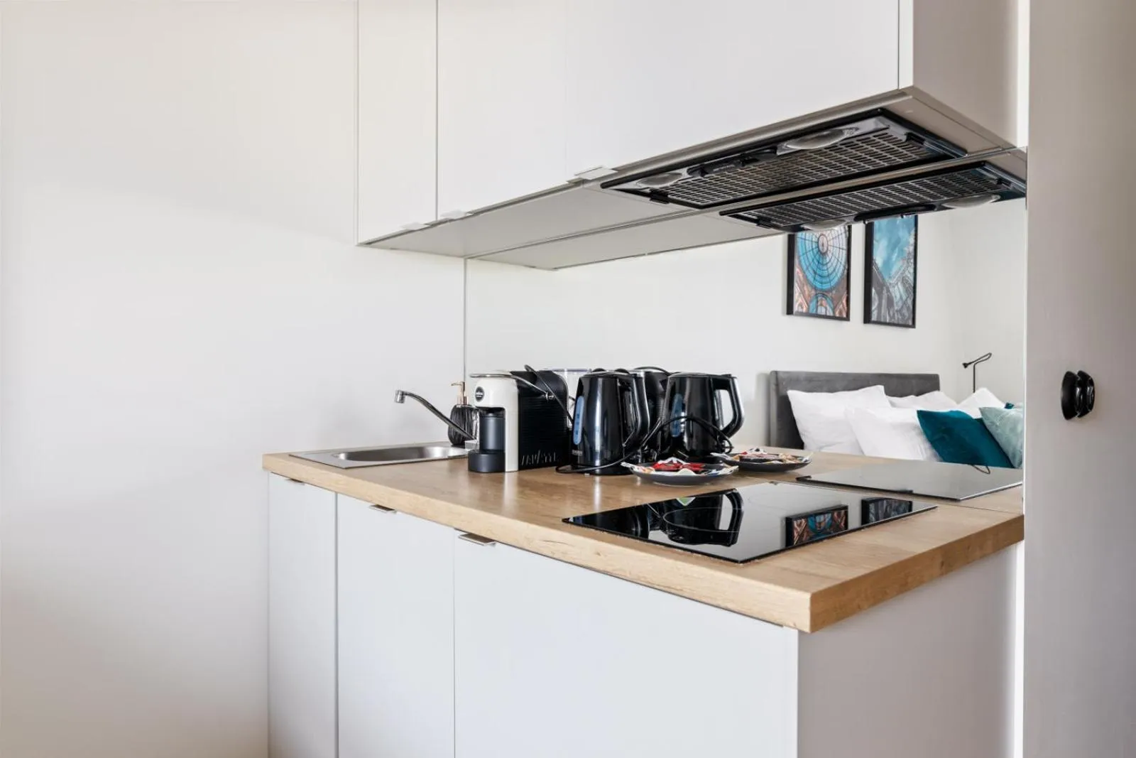 Coffee/tea facilities in Bob W Tallinn City Centre - Avangard