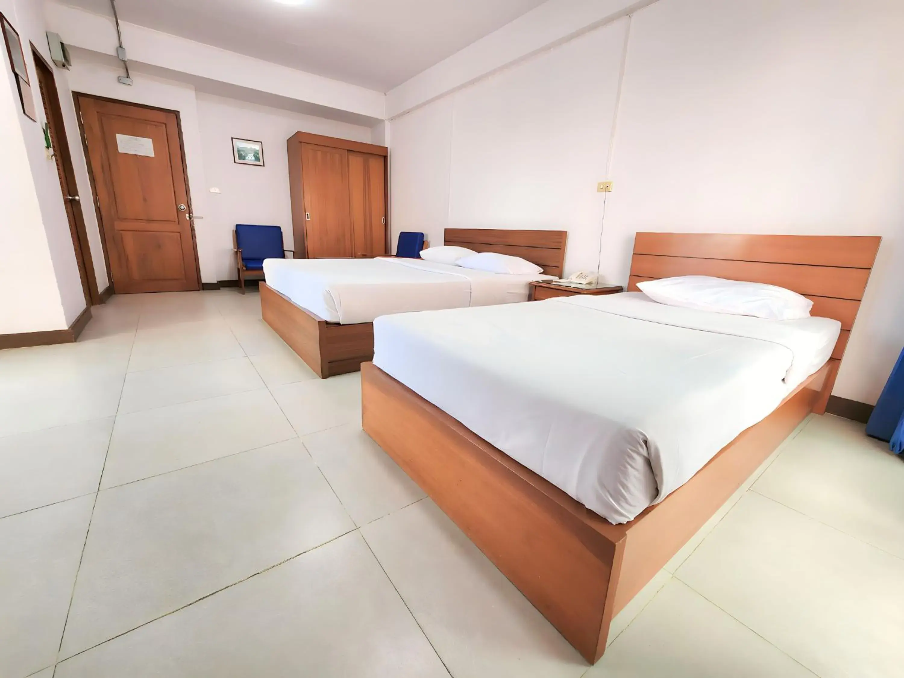 Triple Room in Siam Palace Hotel Triple Room in Siam Palace Hotel