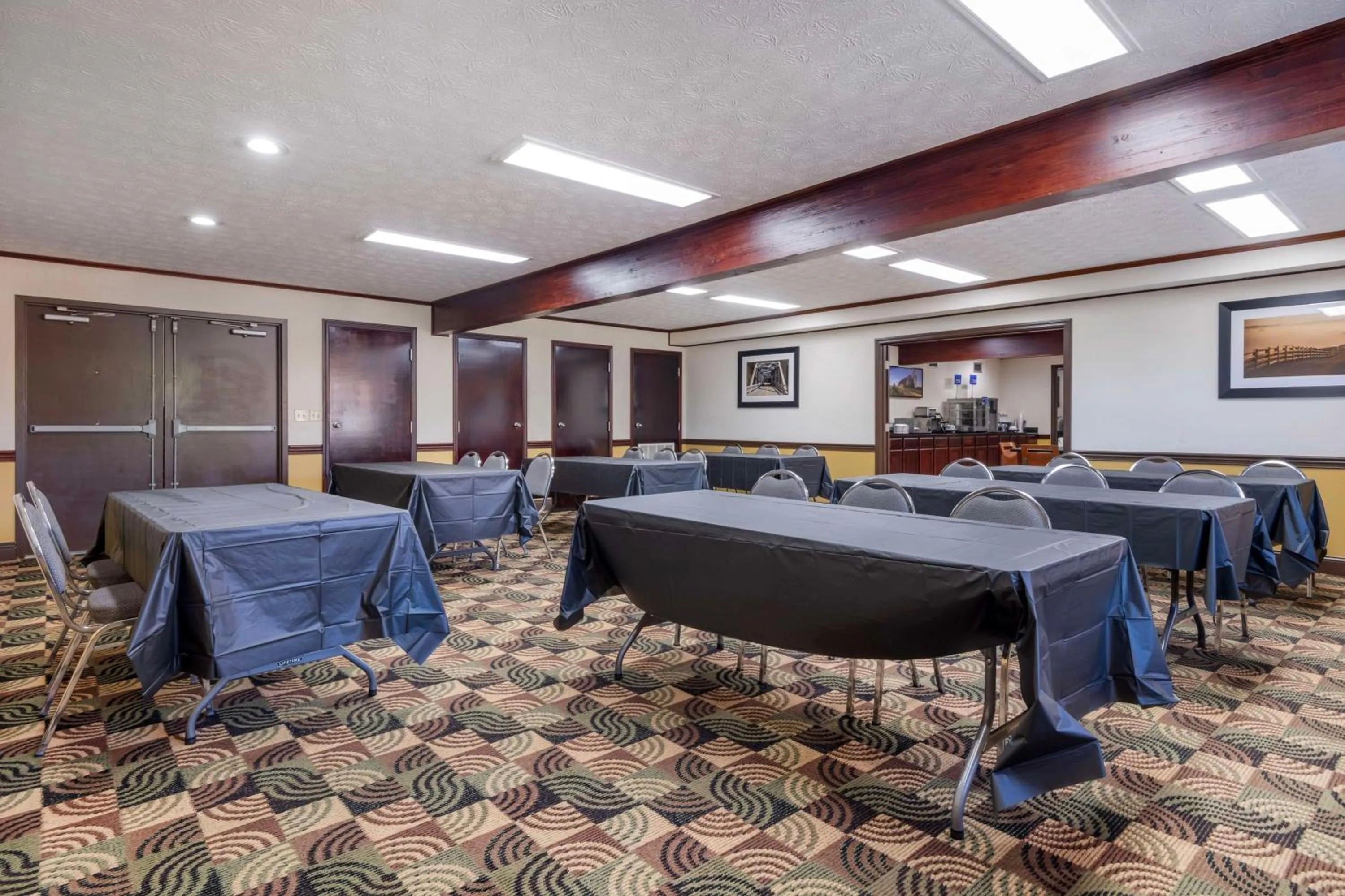 Meeting/conference room in Best Western Campbellsville Inn