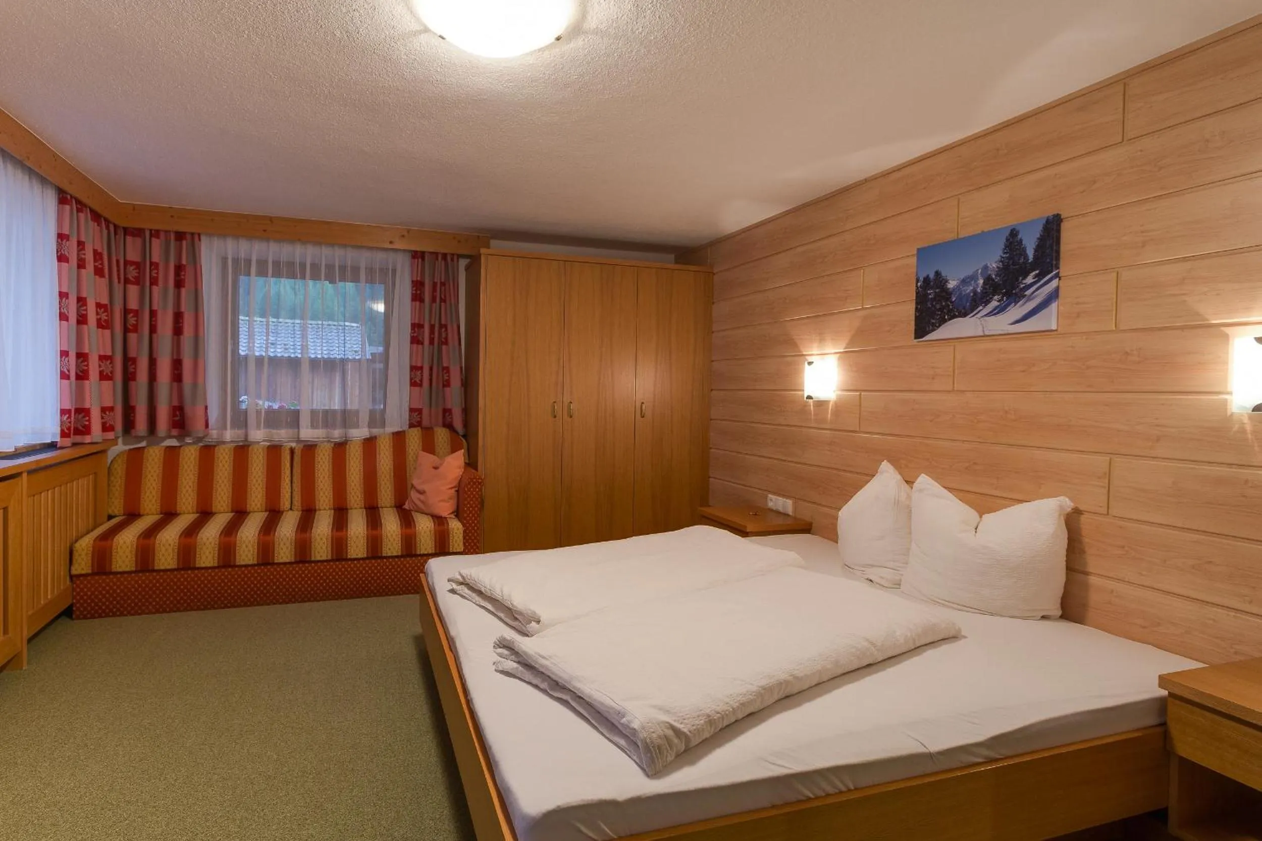 Photo of the whole room, Bed in Albert'n Haus