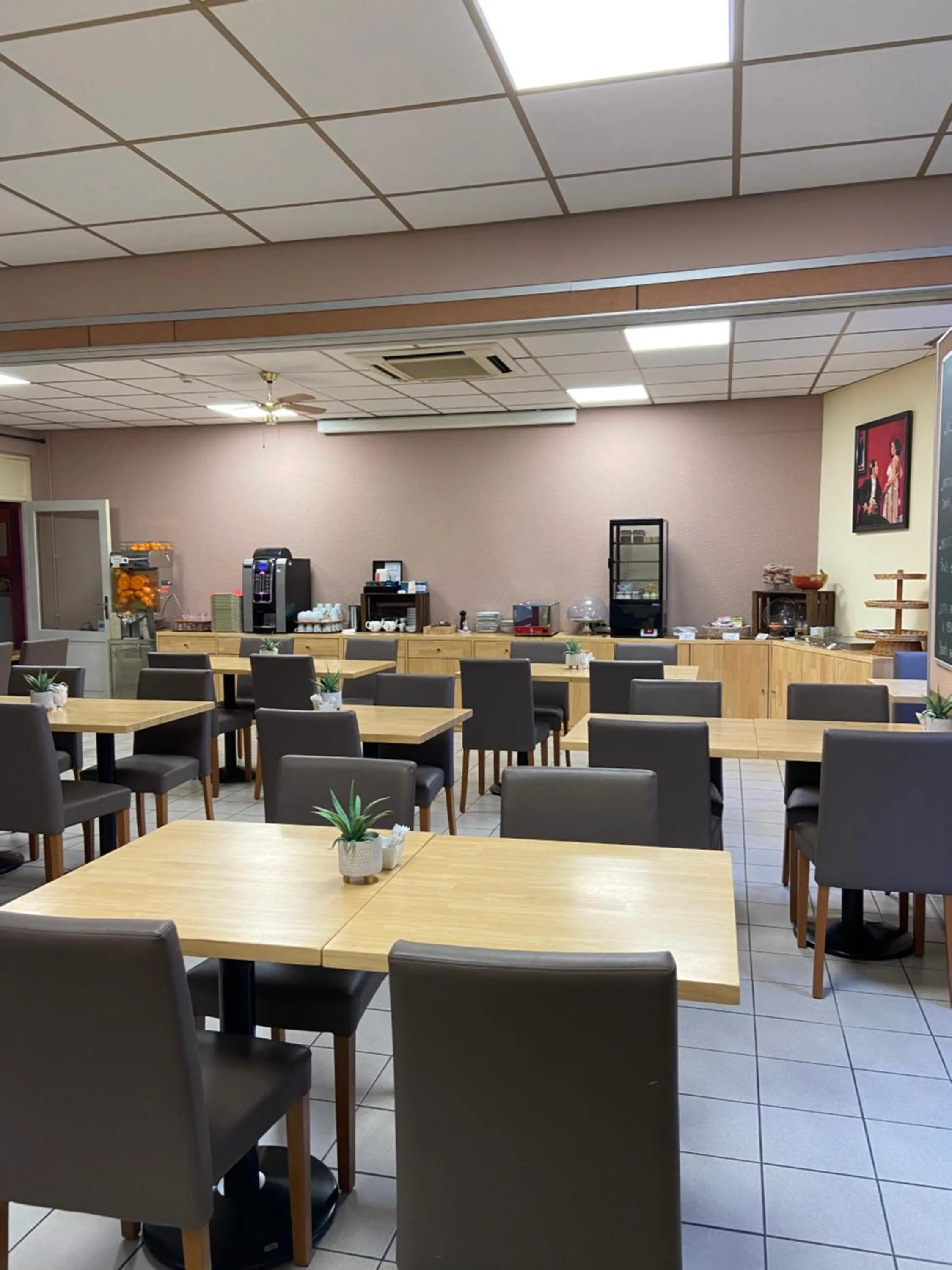 Banquet/Function facilities in Hôtel Mélodie